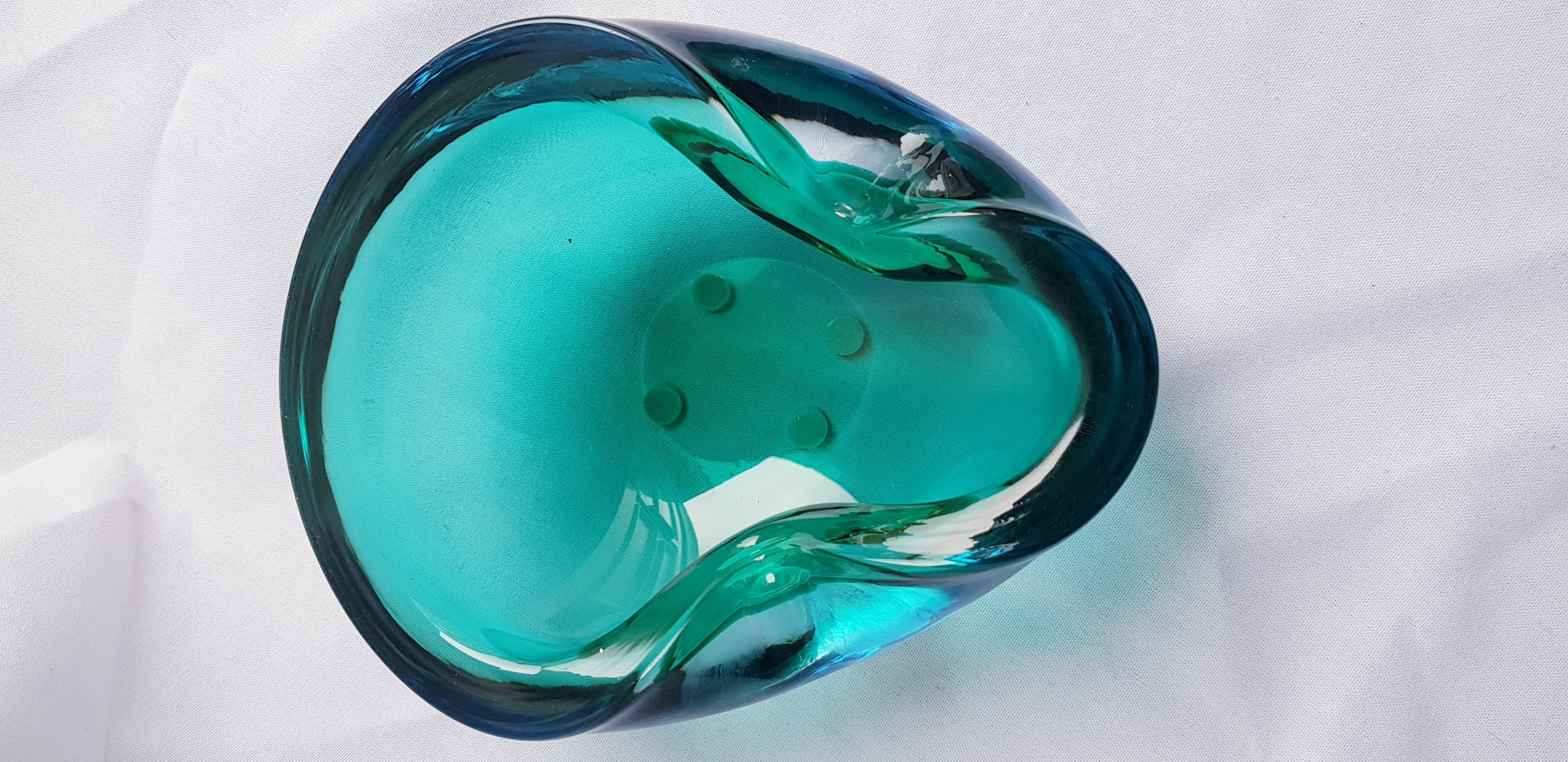 Middle of century murano glass somerso geode bowl  For Sale 2