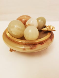 Vitange Onix Stone Bowl and Eggs