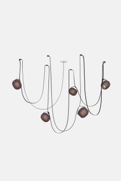 Lustre Vitis 5 de RBW en verre soufflé ivoire givré et fil blanc