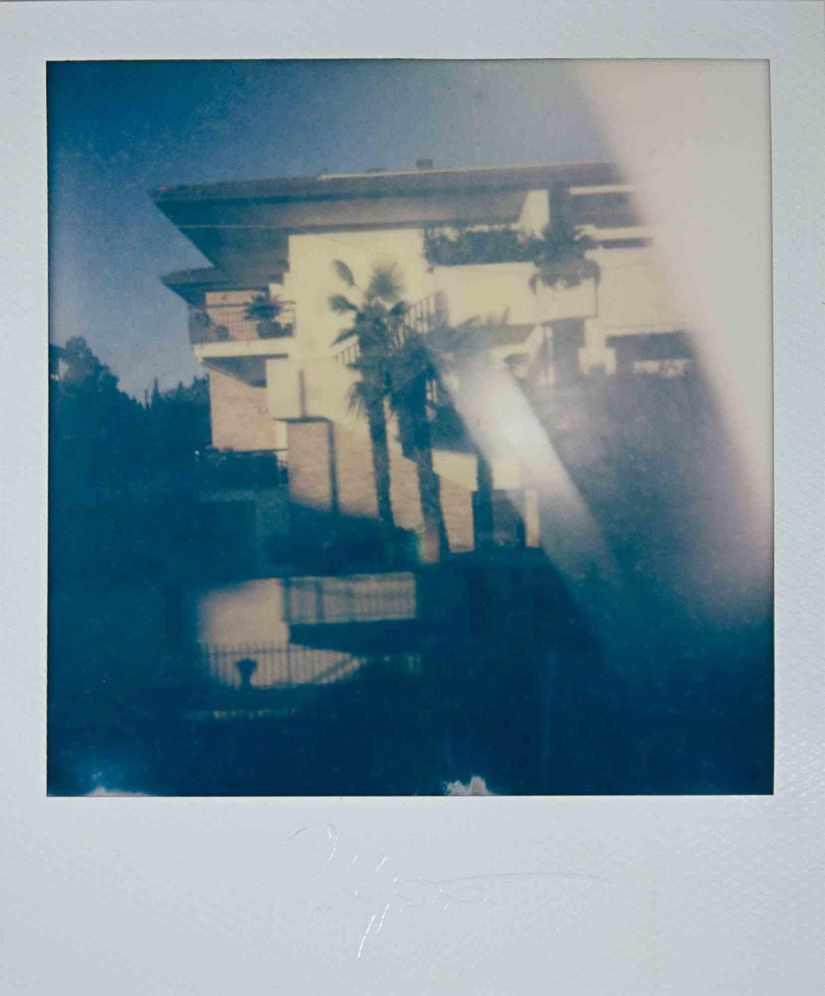 VITO DIFILIPPO Color Photograph - This is not Miami - Photograph by Vito Difilippo - 2023
