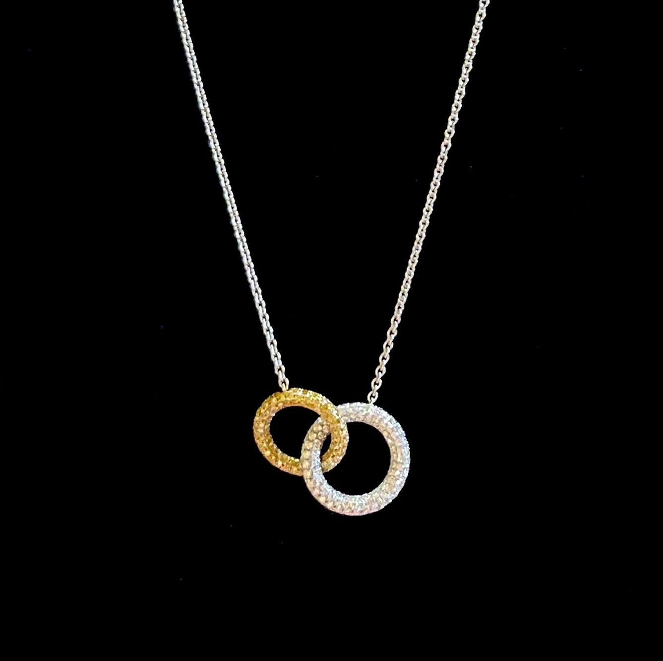 Artisan Vitolo 18 Karat Gold Diamond Circle Necklace For Sale