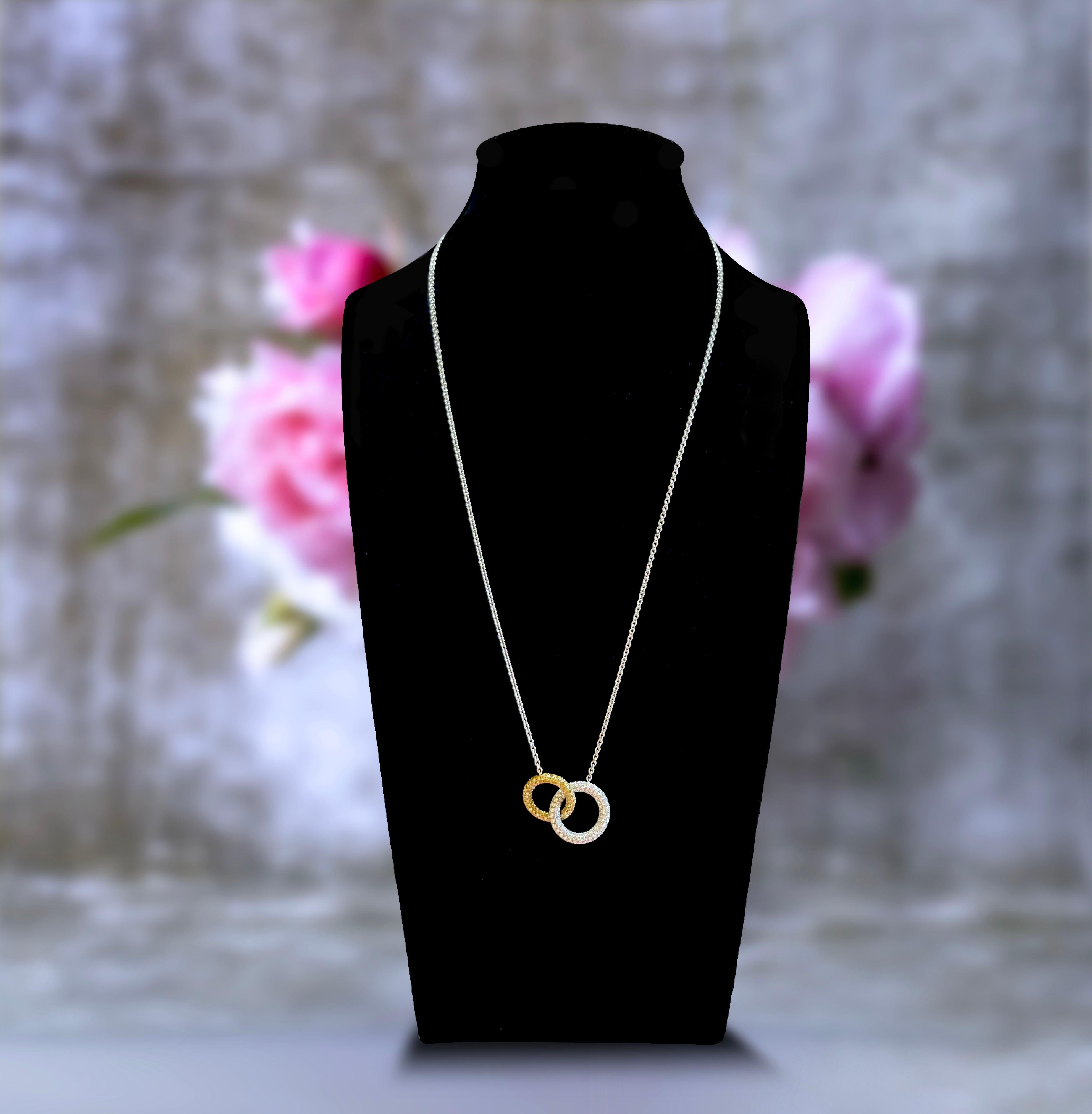 Collar circular de diamantes en oro de 18 quilates Vitolo en Nuevo estado para la venta en Los Angeles, CA