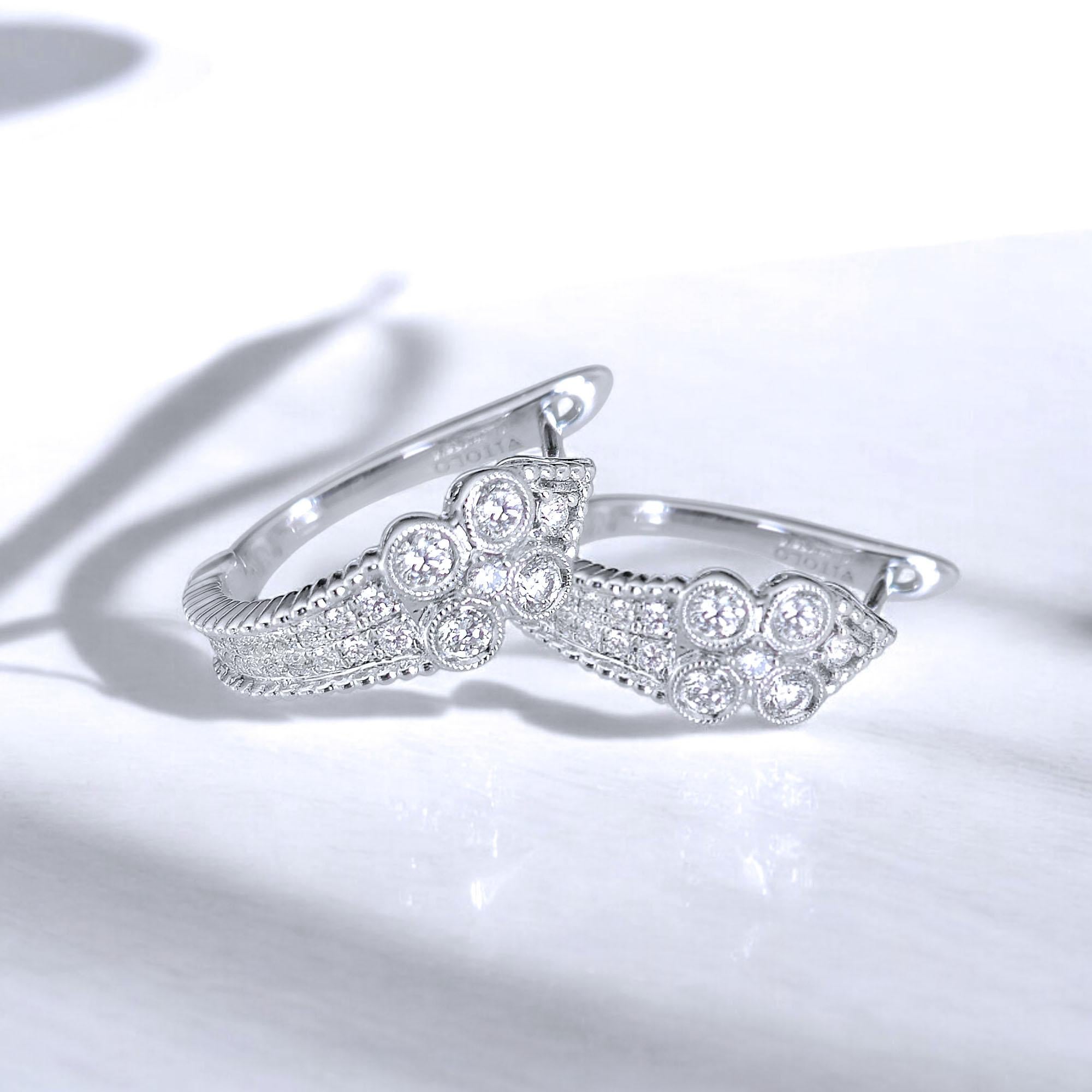 Vitolo 18 Karat Gold Diamond Earrings In New Condition For Sale In Los Angeles, CA