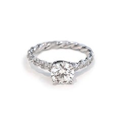 Vitolo 18 Karat Gold Diamond Engagement Ring