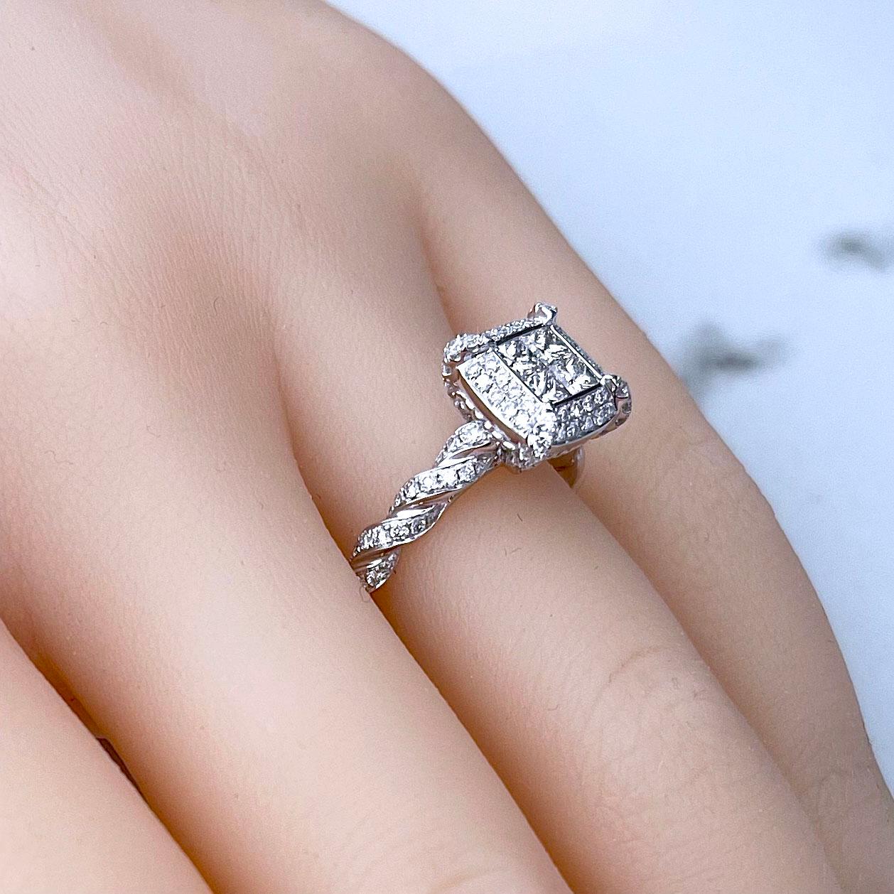 Vitolo Bague de fiançailles en or 18 carats et diamants Neuf - En vente à Los Angeles, CA