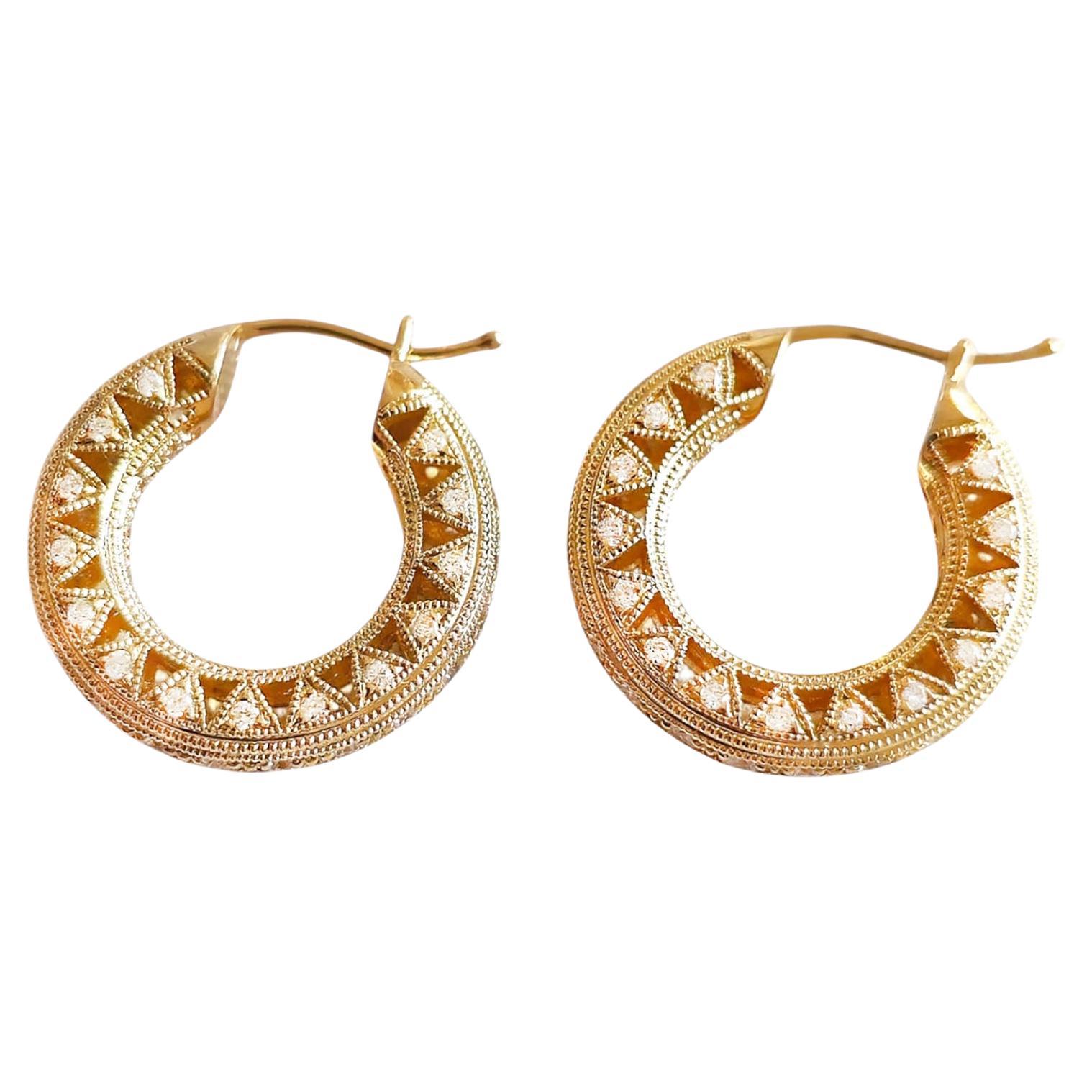 Vitolo 18 Karat Gold Diamond Hoop Earrings