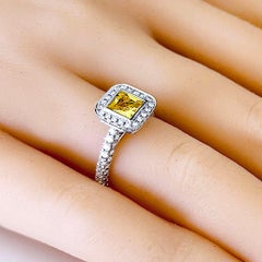 18 Karat Gold Diamond Ring with Yellow Sapphire