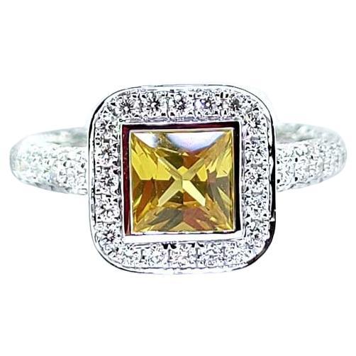 18 Karat Gold Diamond Ring with Yellow Sapphire For Sale