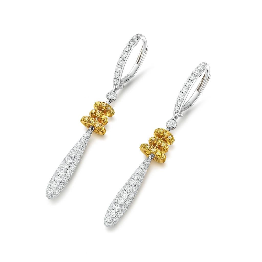 Artigiano Orecchini a goccia con diamanti a cerchio in oro 18 carati di Vitolo in vendita