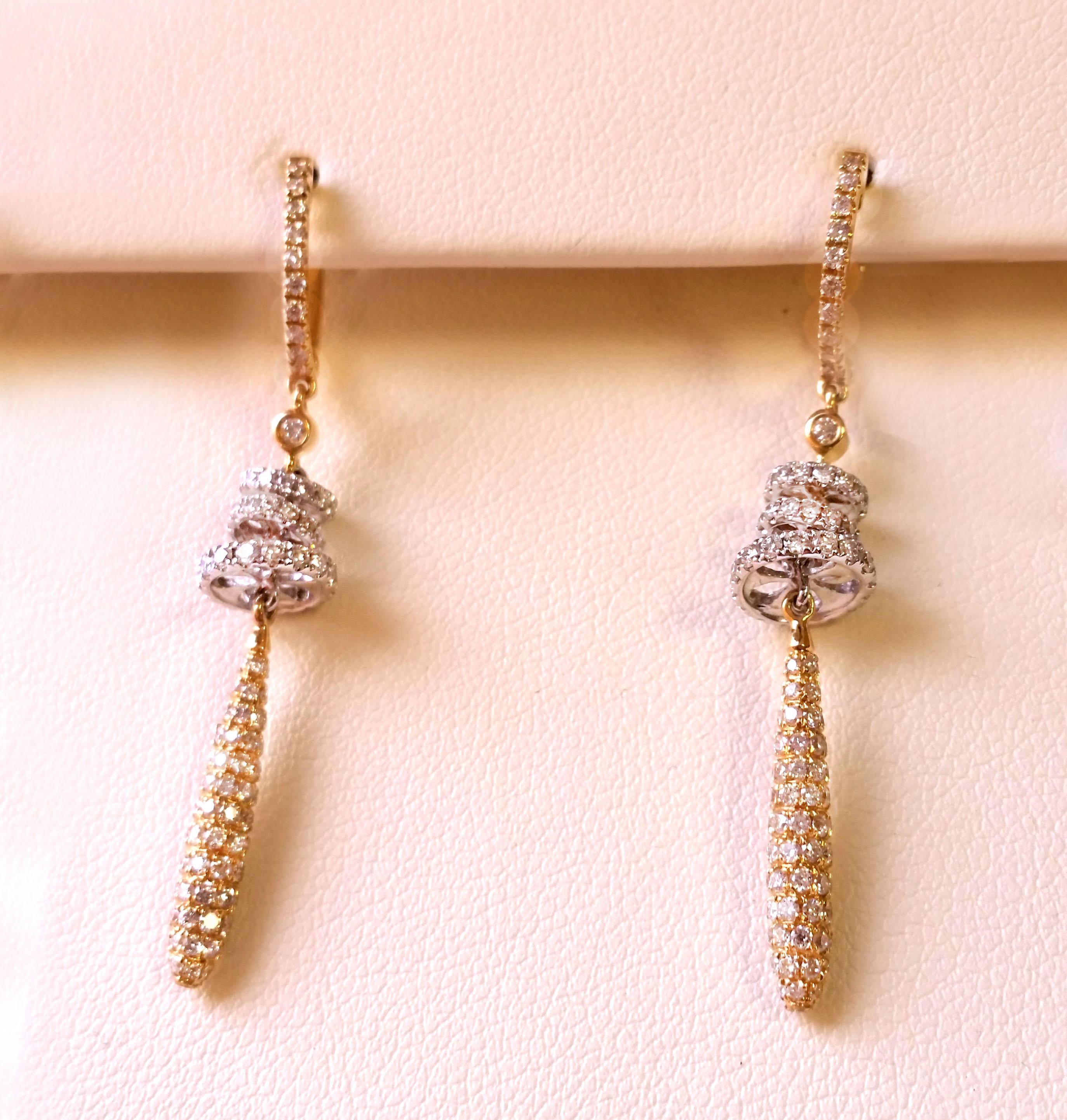 Vitolo 18 Karat Gold Diamond Rondel Drop Earrings In New Condition For Sale In Los Angeles, CA