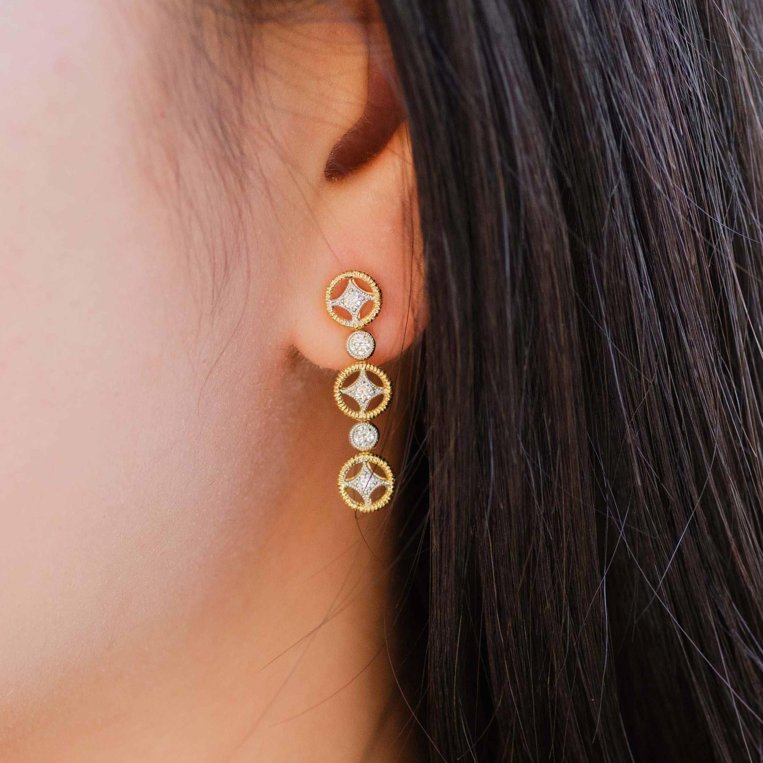 Vitolo 18 Karat Gold Etruscan Style Earrings In New Condition For Sale In Los Angeles, CA