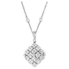 Colgante de diamantes con motivo de flor de oro de 18 quilates Vitolo