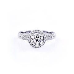 Vitolo 18 Karat Gold Halo Diamond Engagement Ring