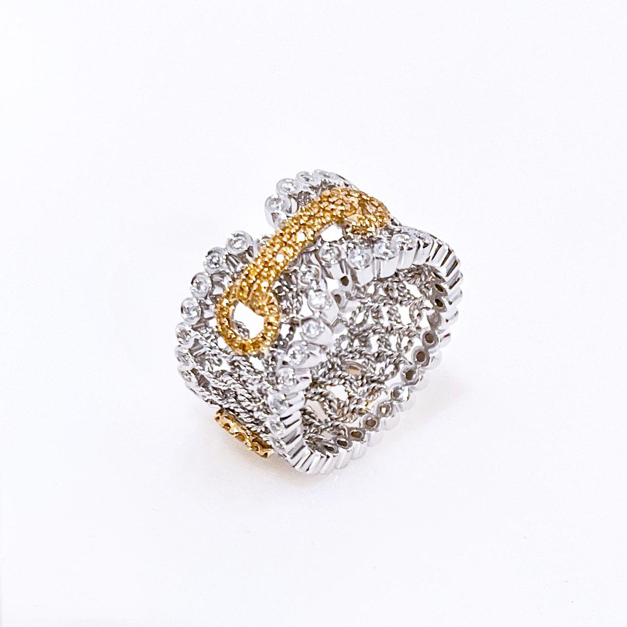 Vitolo 18 Karat Gold Handmade Gold Links Ring with White and Yellow Diamonds In New Condition For Sale In Los Angeles, CA