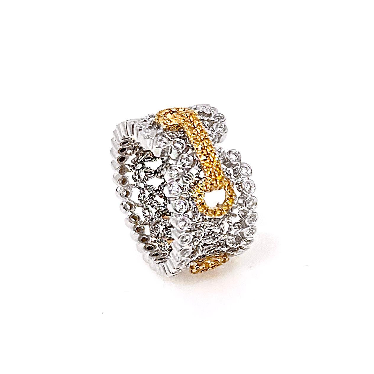 Women's Vitolo 18 Karat Gold Handmade Gold Links Ring with White and Yellow Diamonds For Sale