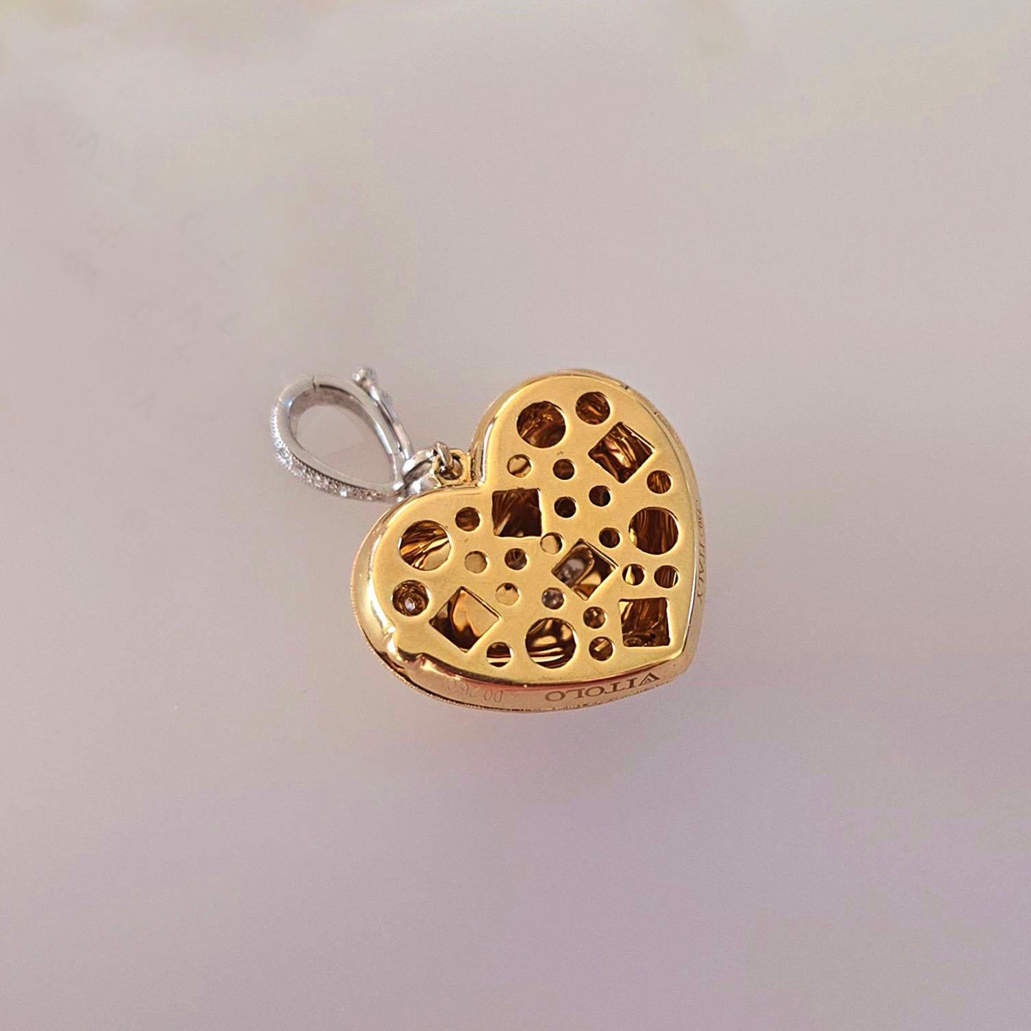 Artigiano Vitolo, medaglione con diamante a forma di cuore in oro 18 carati in vendita