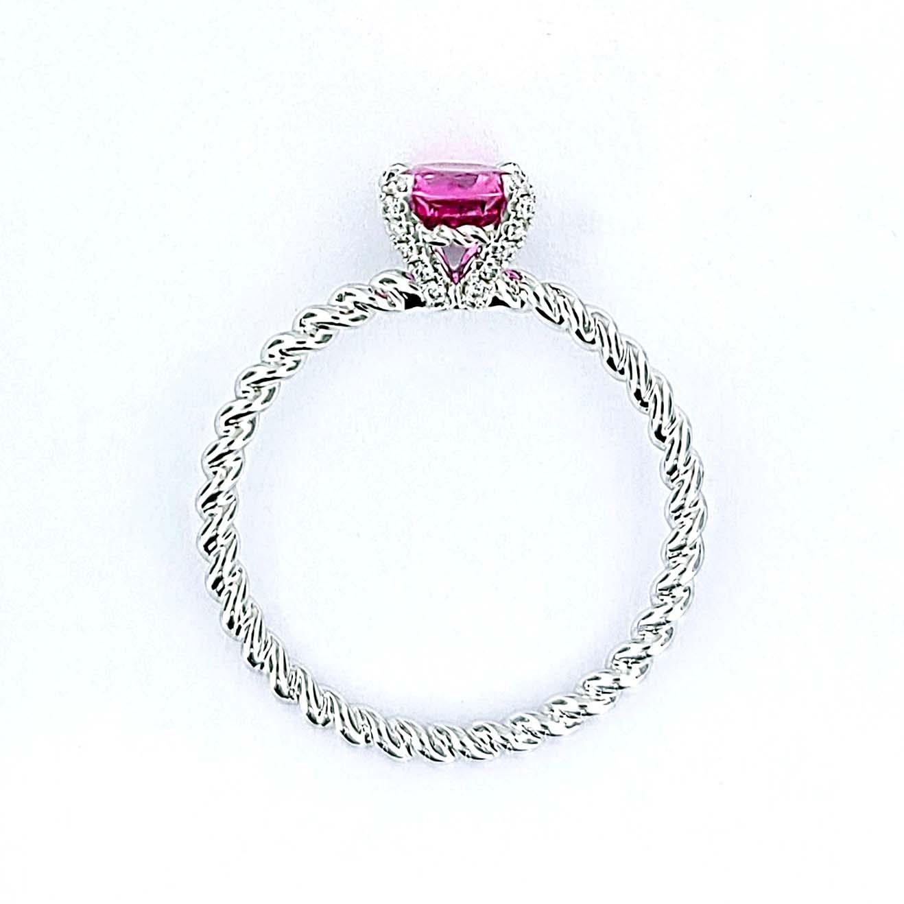 Women's Vitolo 18 Karat Gold Rope Ring with Pink Sapphire & Diamonds For Sale