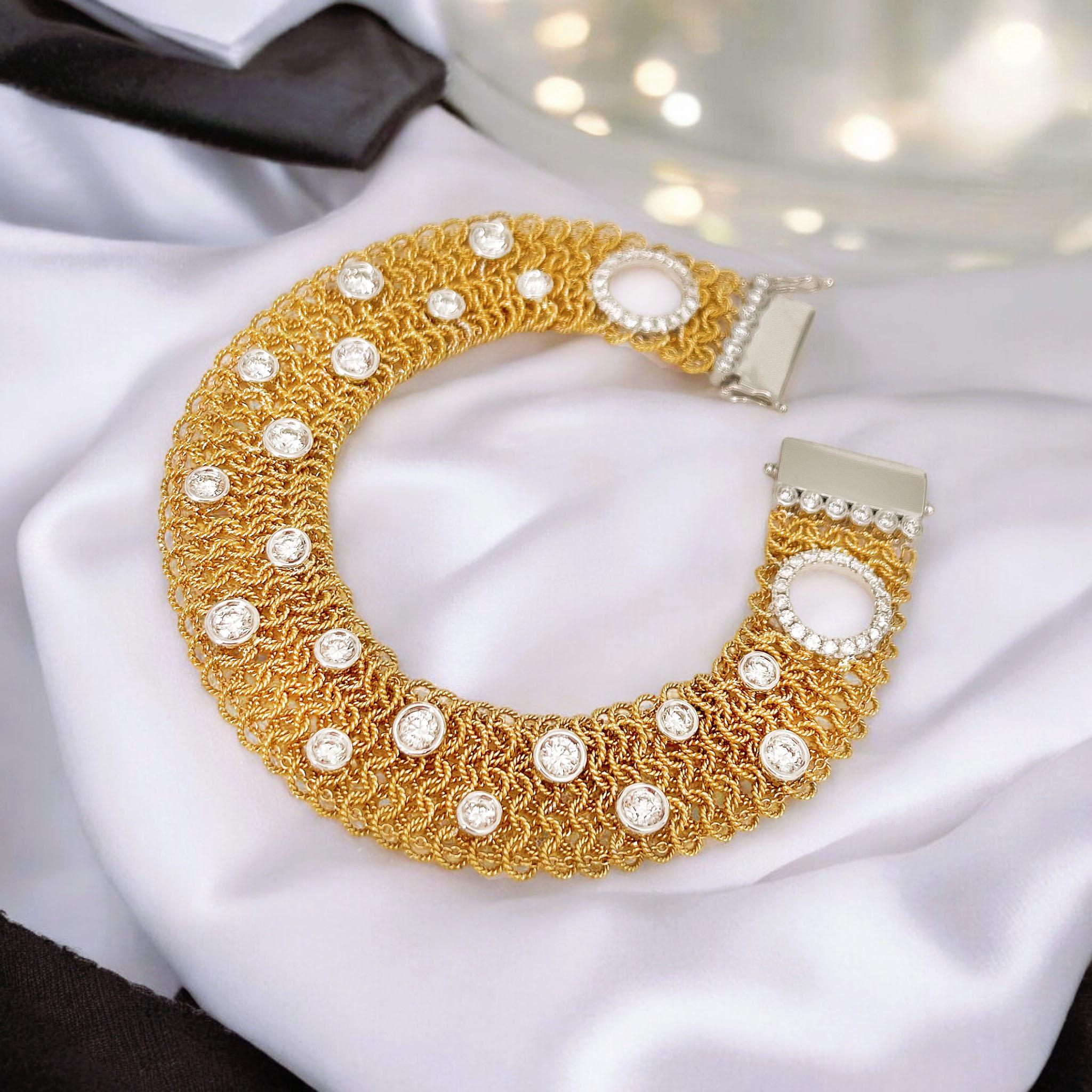 Vitolo Pulsera Tessuti de Oro de 18 Kilates con Diamantes en venta 3