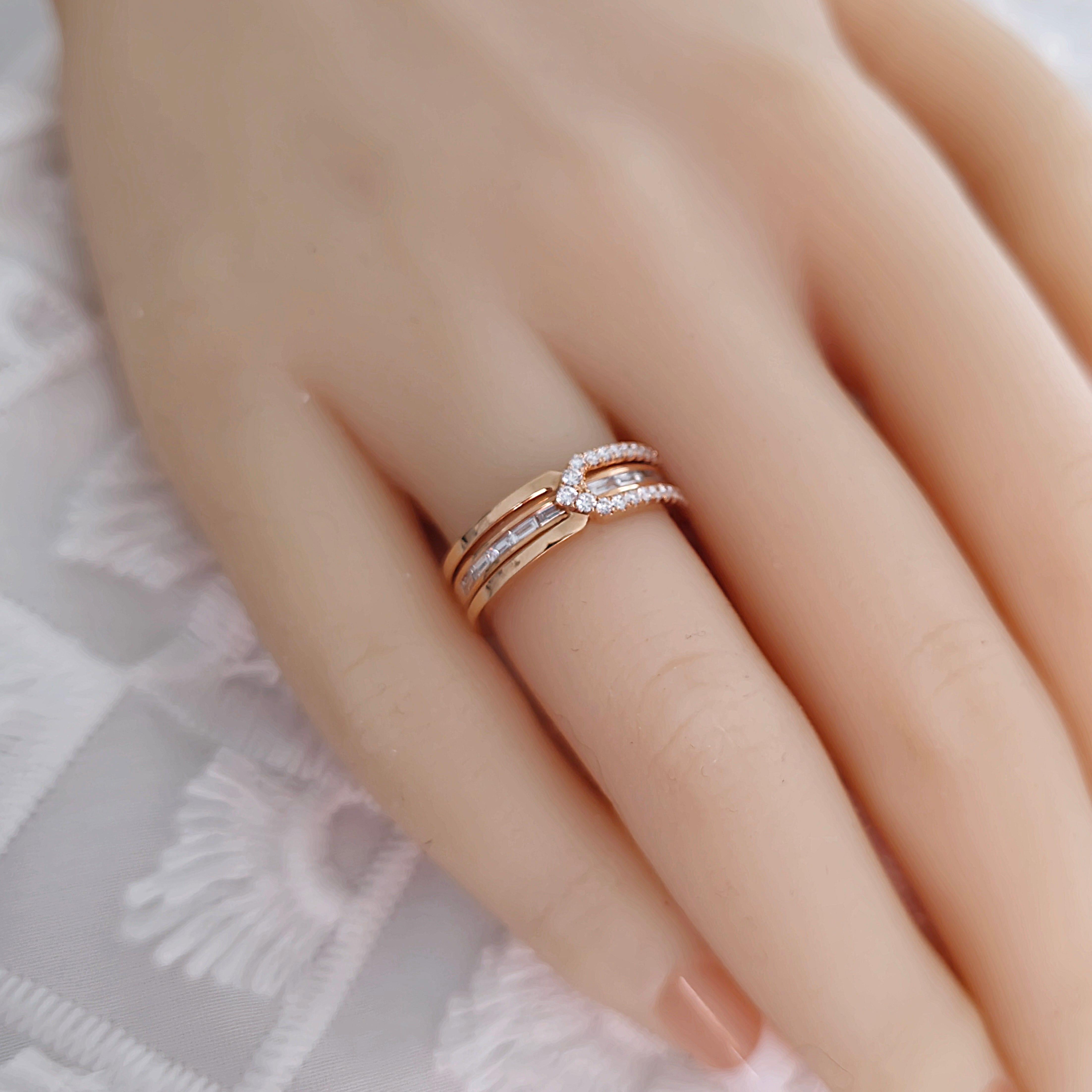 Women's Vitolo 18 Karat Rose Gold Diamond Ring For Sale