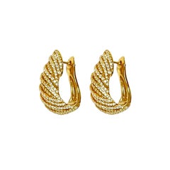 Pendientes de diamantes con pavé de oro amarillo de 18 quilates Vitolo