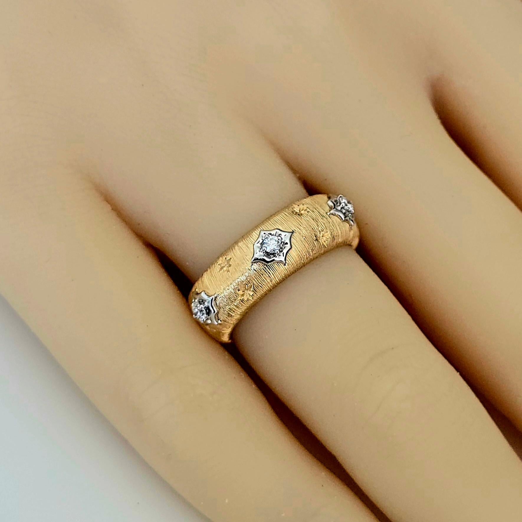 Taille ronde Vitolo Bague en or bicolore 18K avec diamants de style étrusque en vente