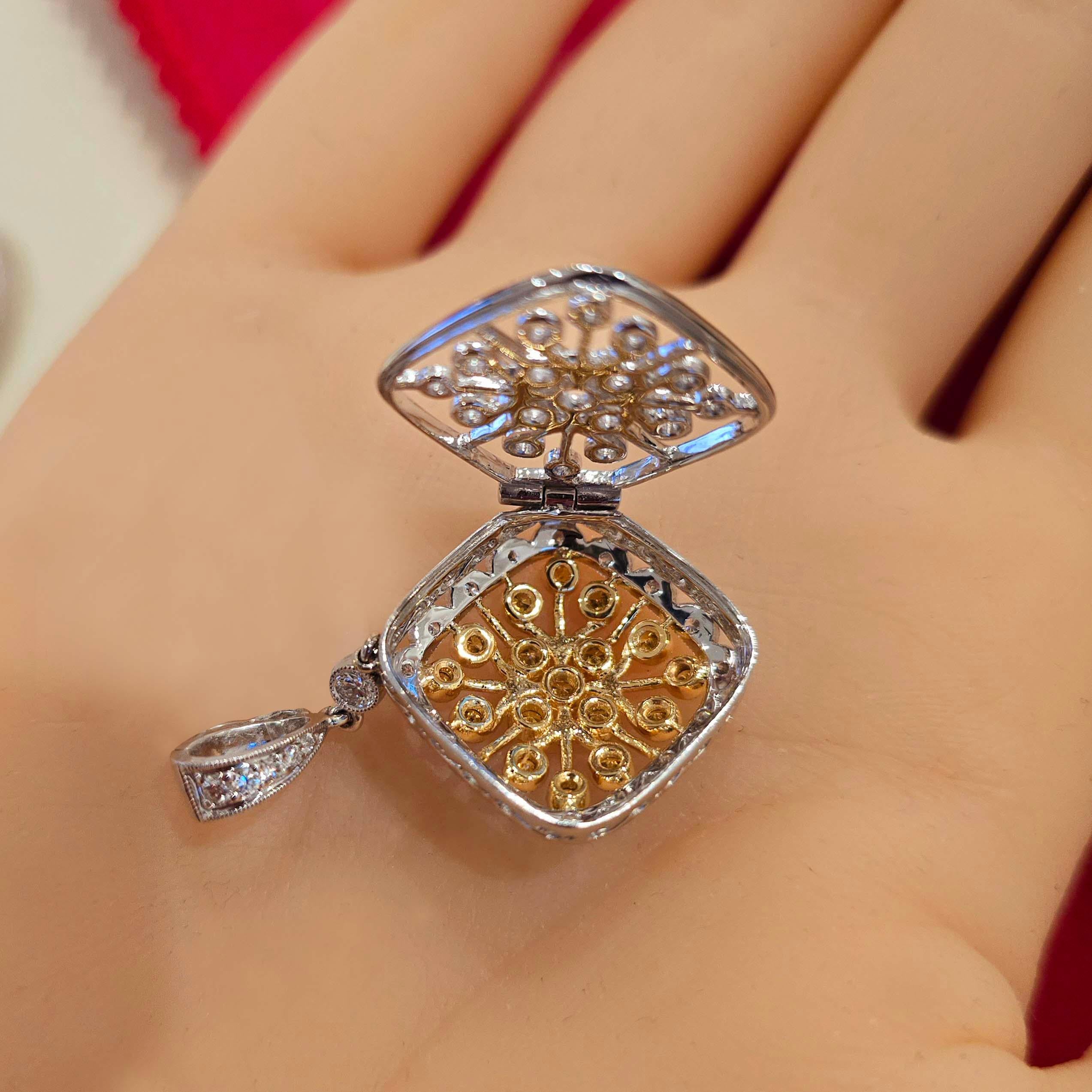 Vitolo Pendentif Filigrane en or bicolore 18K à diamants blancs et jaunes en vente 1