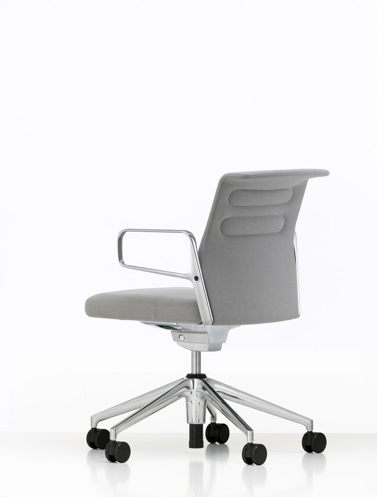 Vitra AC 5 Studio Chair in Light Gray and Sierra Gray Plano by Antonio