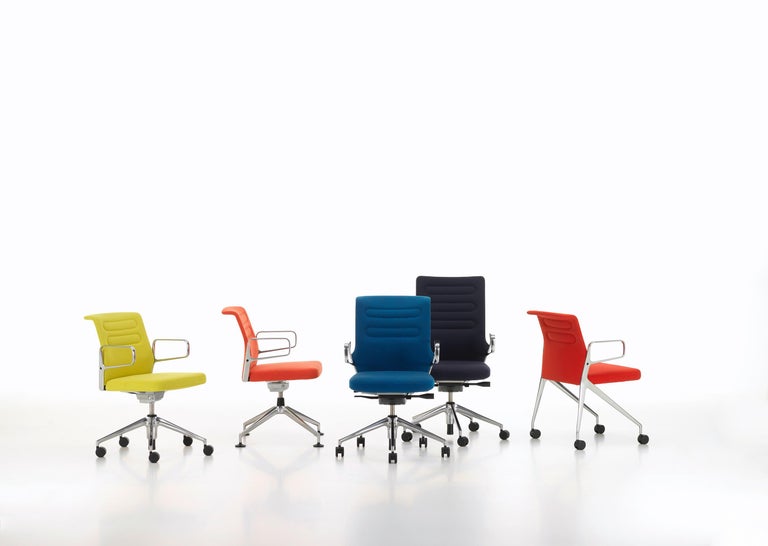 Vitra AC 5 Studio Chair in Light Gray and Sierra Gray Plano by Antonio ...