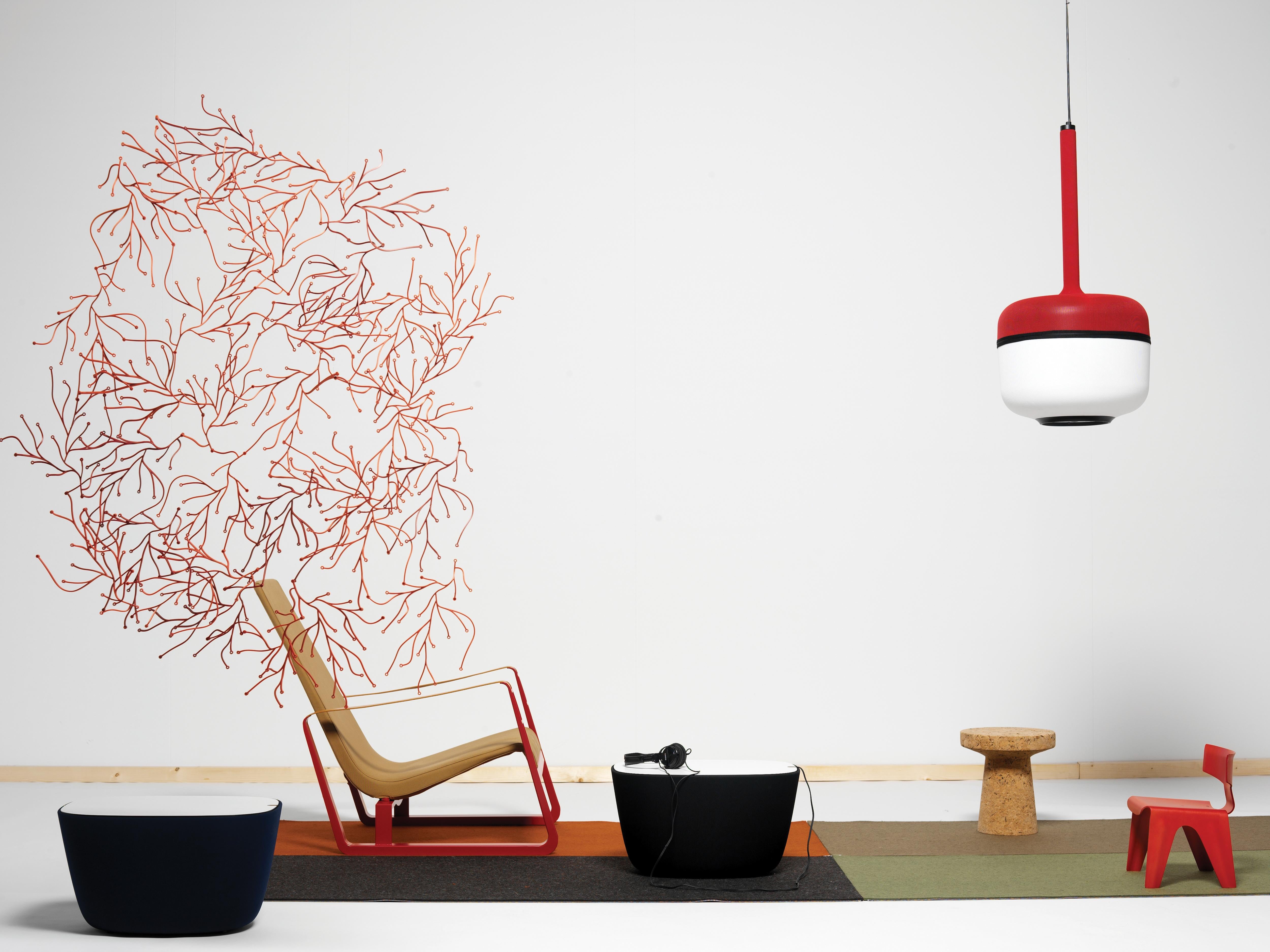 Suisse Vitra Algue en rouge de Ronan & Erwan Bouroullec - Ensemble de 25 pièces en vente
