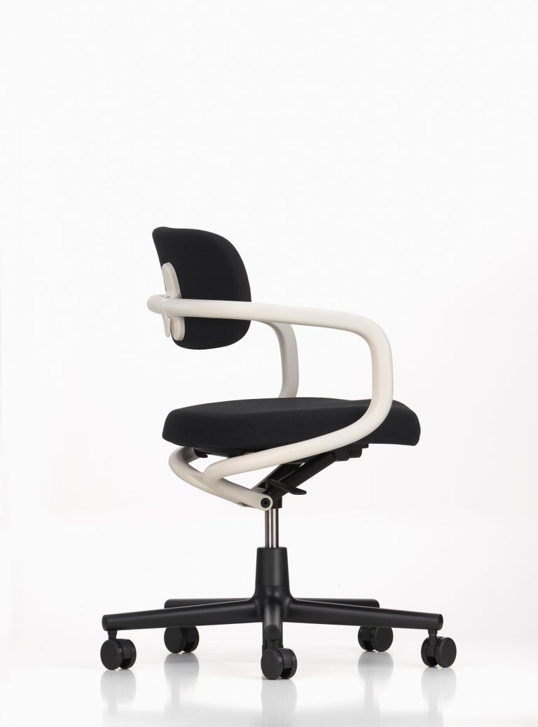 Vitra Allstar Chair in Nero Hopsak with White Armrest by Konstantin