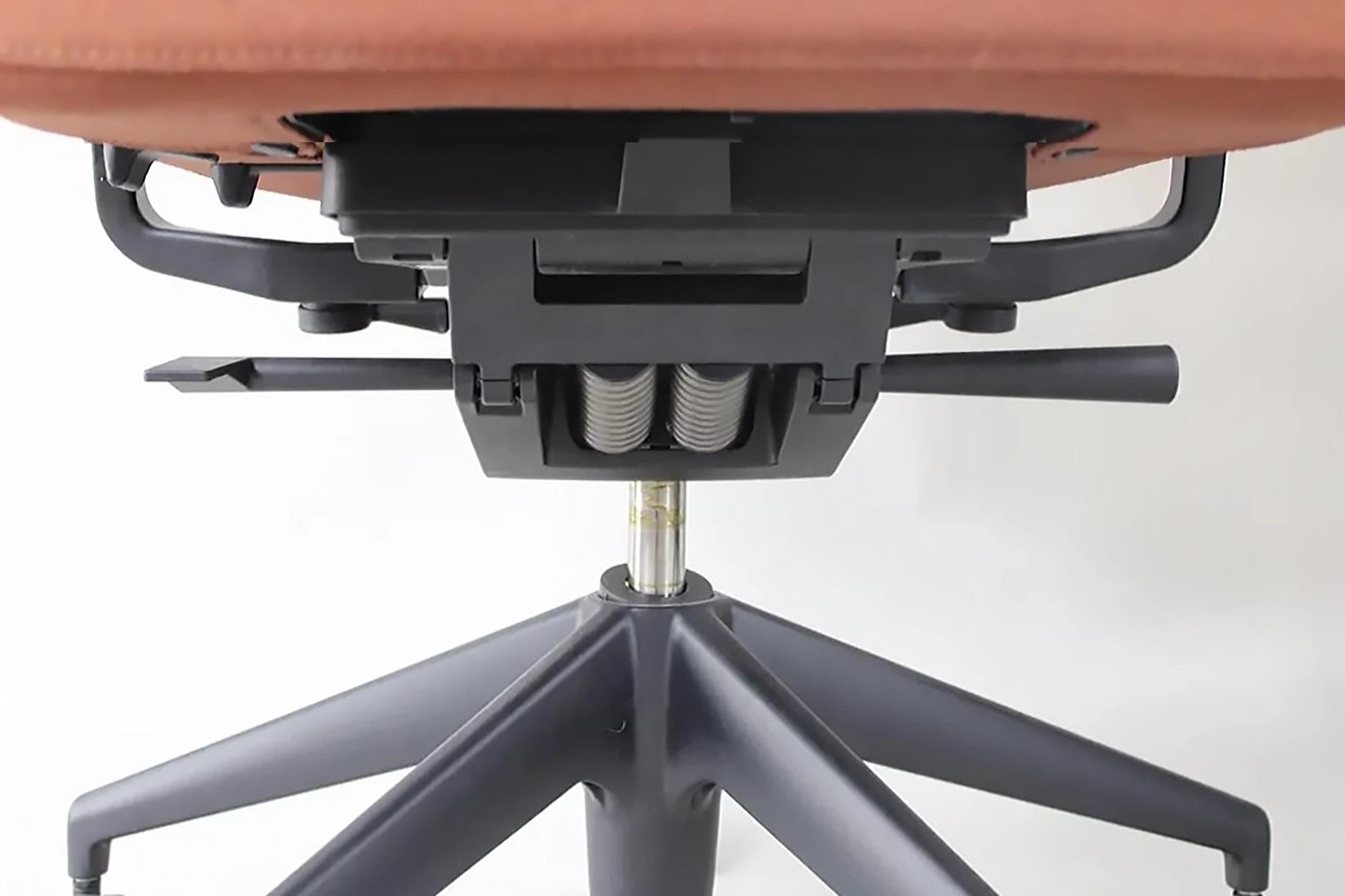 Chaises de bureau ergonomiques entièrement réglables Vitra AM d'Alberto Meda 2021 en vente 9