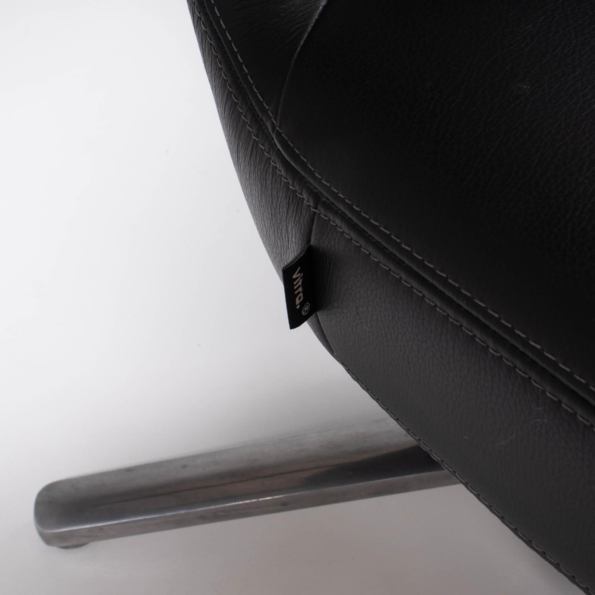 Vitra by Antonio Citterio Petit Repos Leather Chair 1