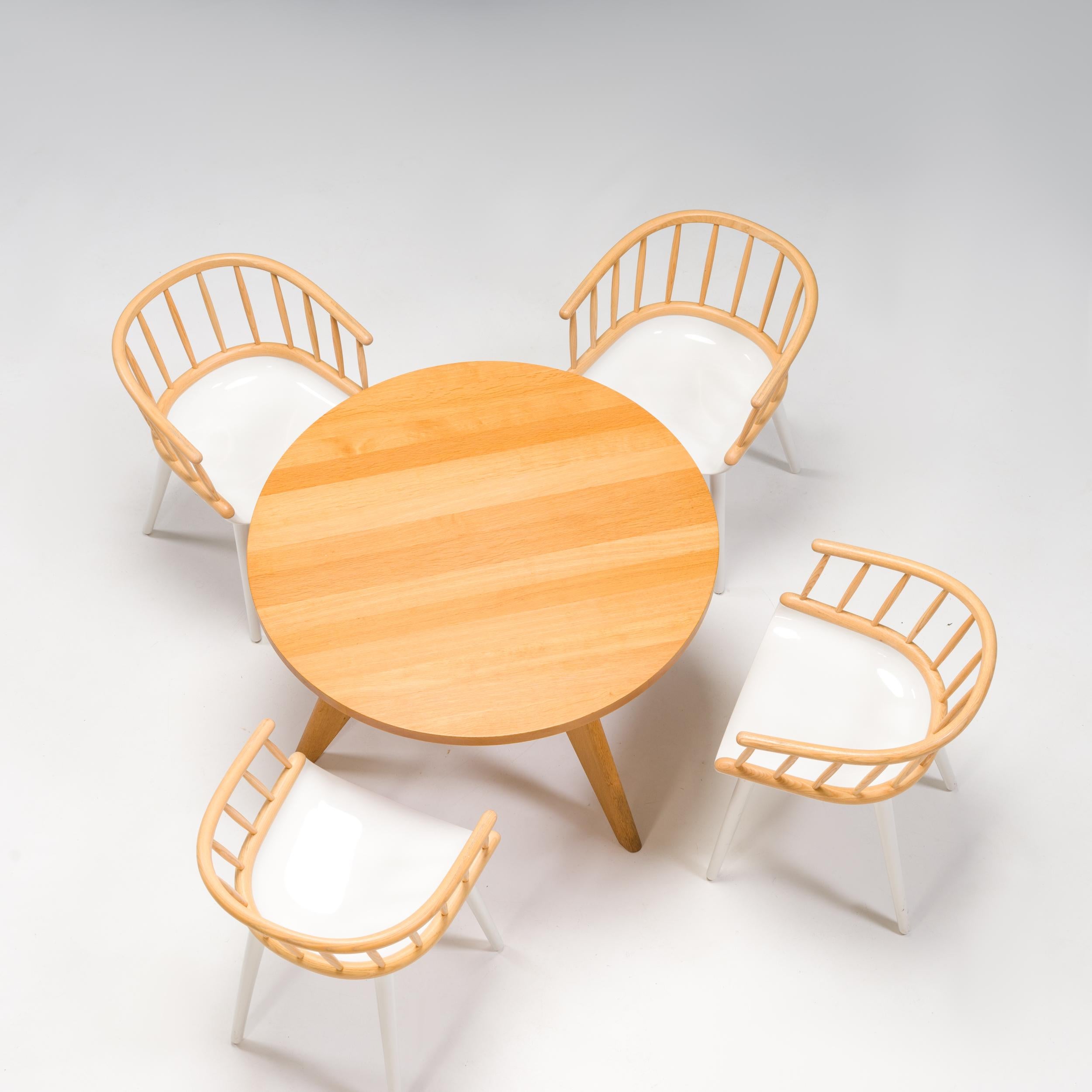 Chêne Vitra by Jean Prouvé Table de salle à manger ronde en Oak Oak