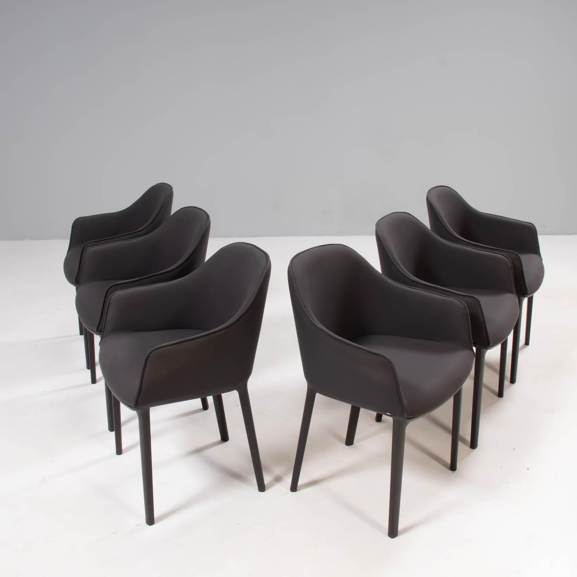 Originally designed by Ronan & Erwan Bouroullec for Vitra in 2008, the Softshell chair offers exceptional comfort thanks to the internal construction.

Featuring vertical ribs concealed in the shell, the chair allows for movement and flexibility,