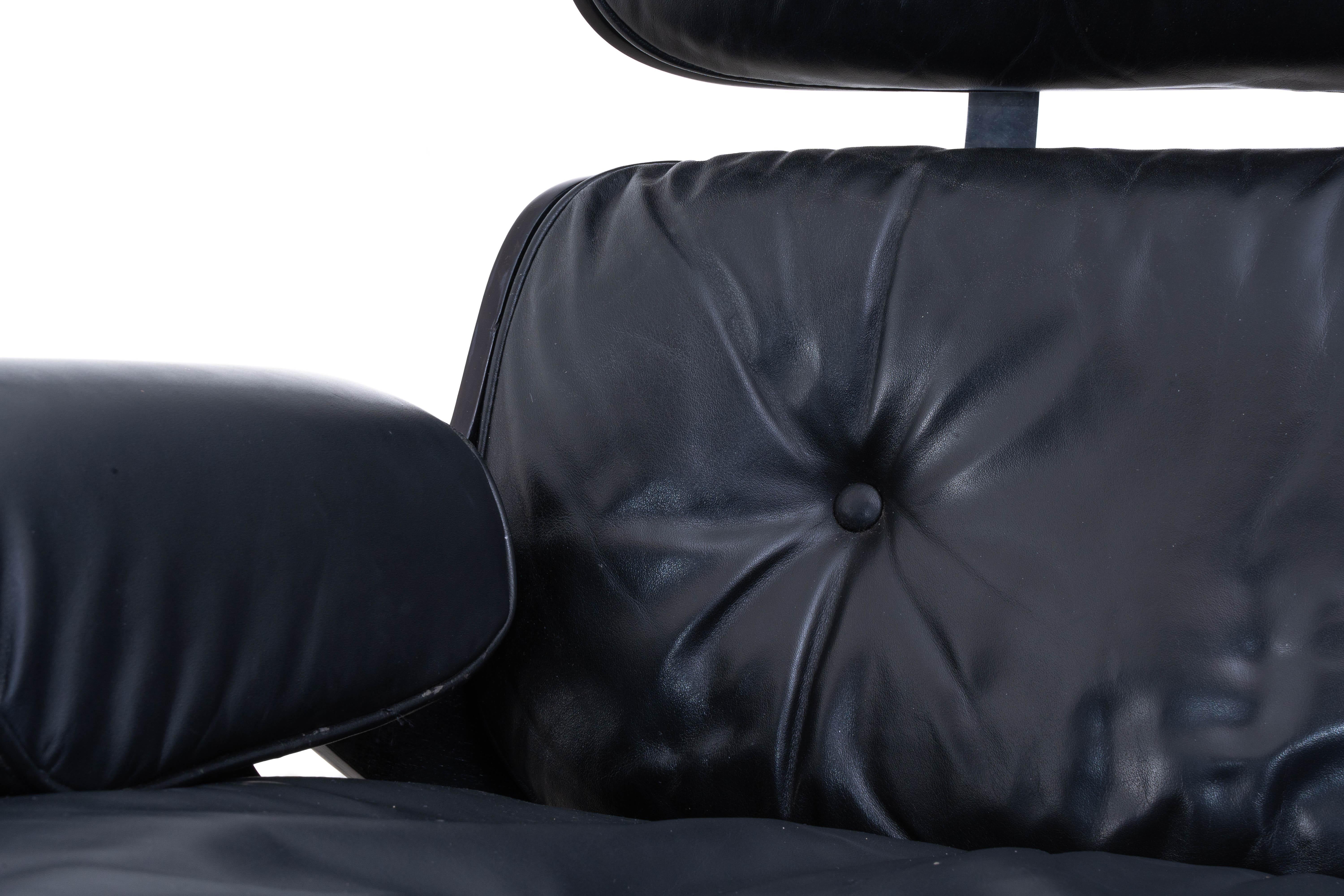 Vitra - Charles & Ray Eames - Lounge chair with ottoman - 670 Lounge Chair en venta 8