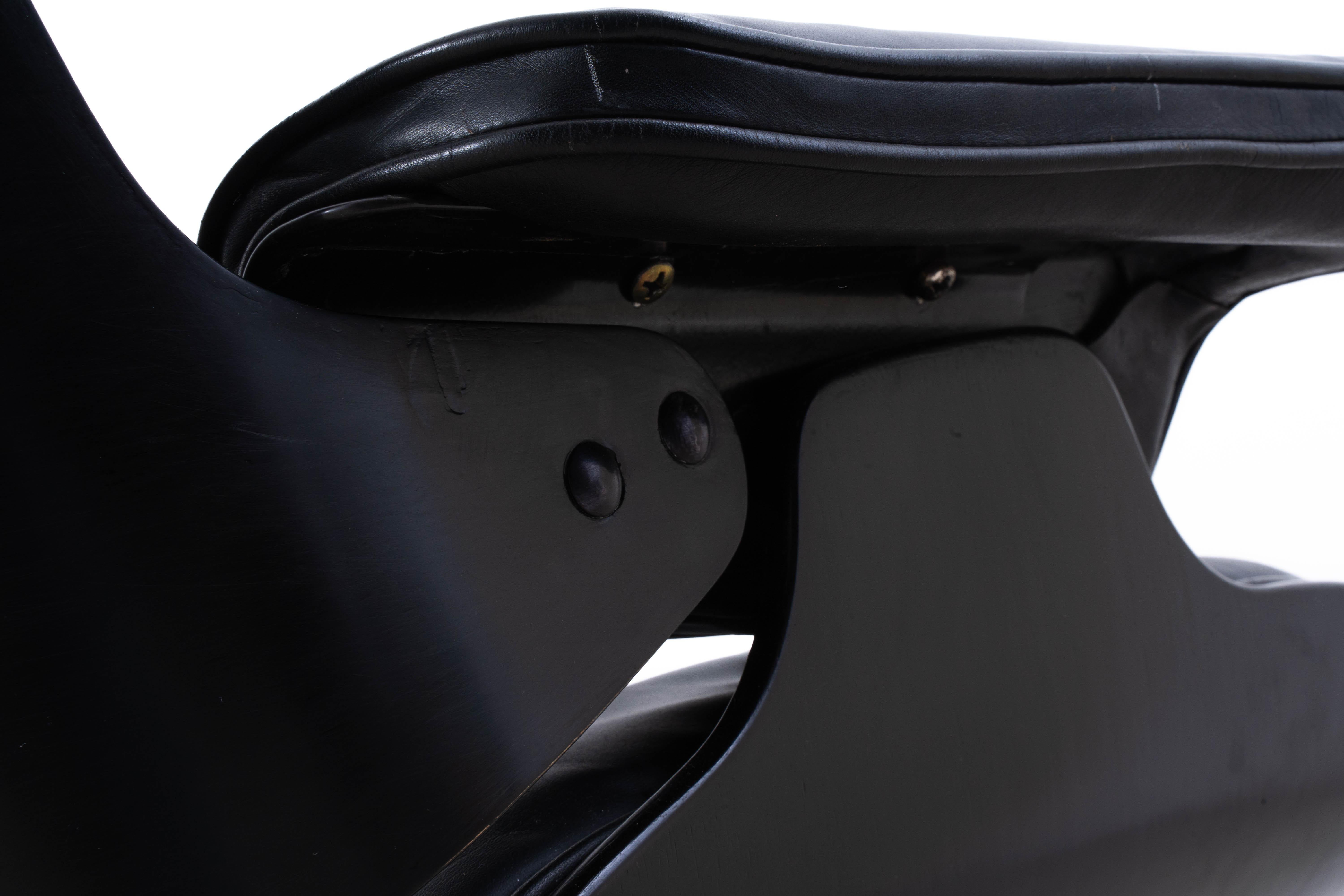 Vitra - Charles & Ray Eames - Lounge chair with ottoman - 670 Lounge Chair en venta 9