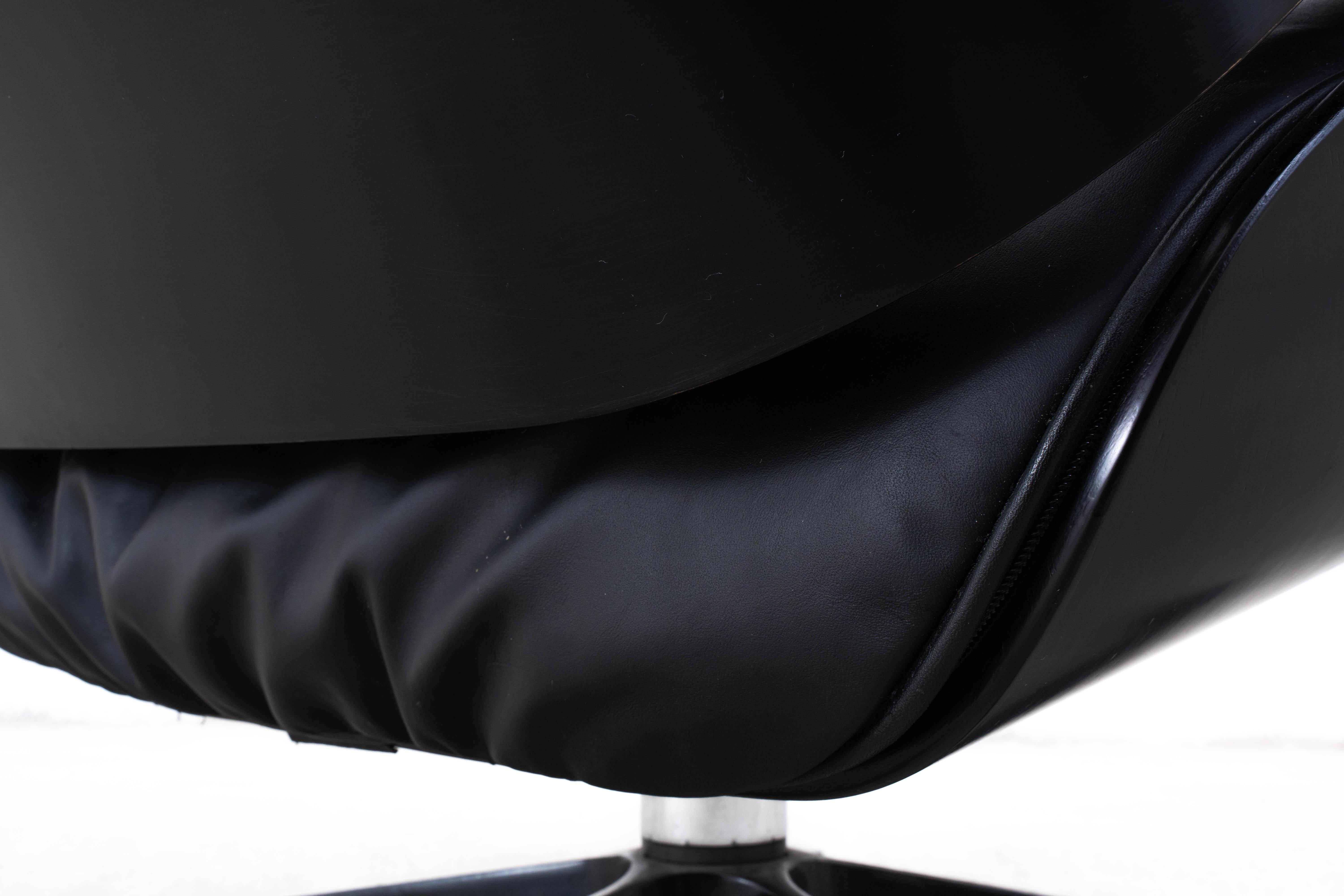 Vitra - Charles & Ray Eames - Lounge chair with ottoman - 670 Lounge Chair en venta 10