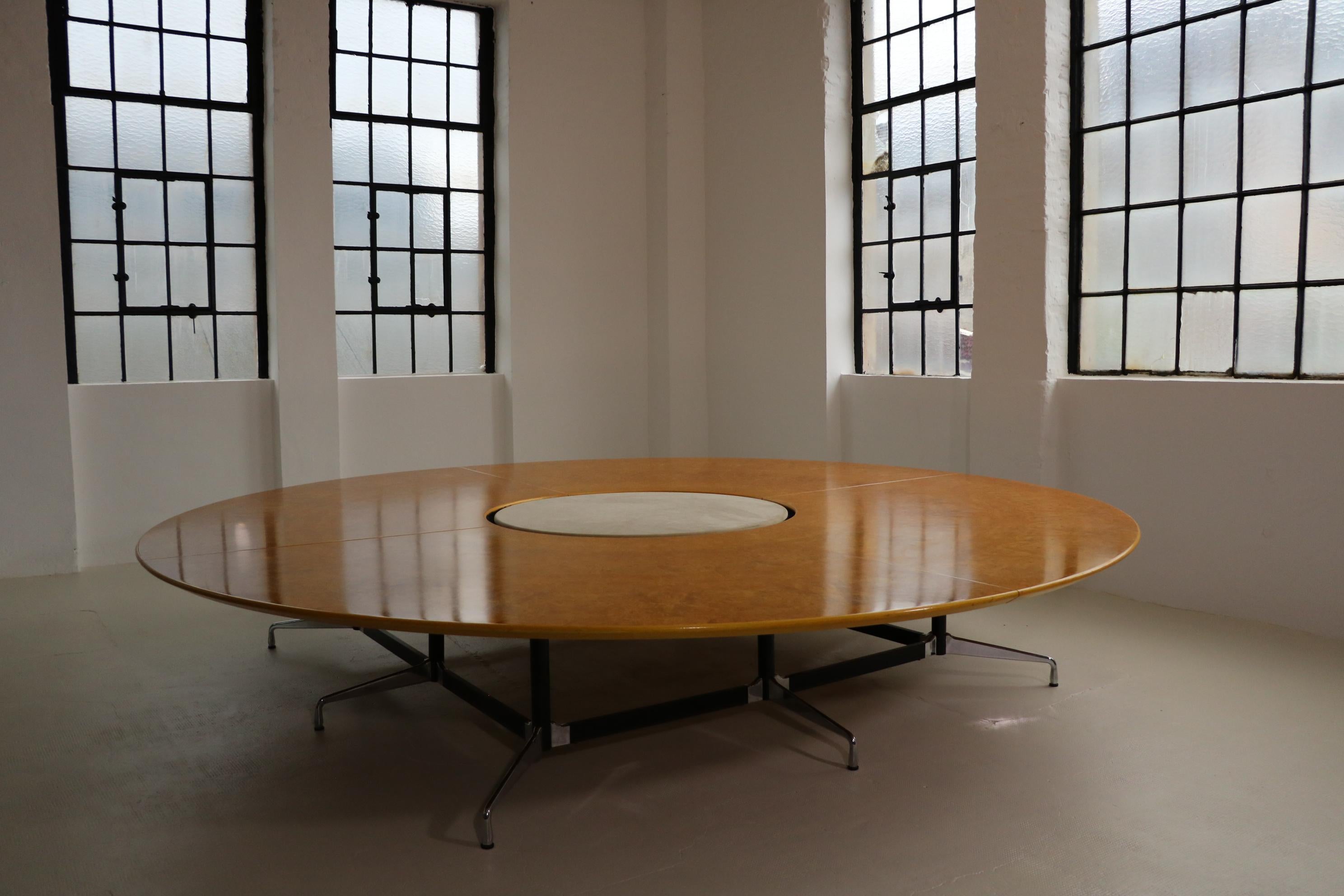 19th Century Vitra/Herman Miller Conference table Charles Eames Segmented Table round 400 cm For Sale