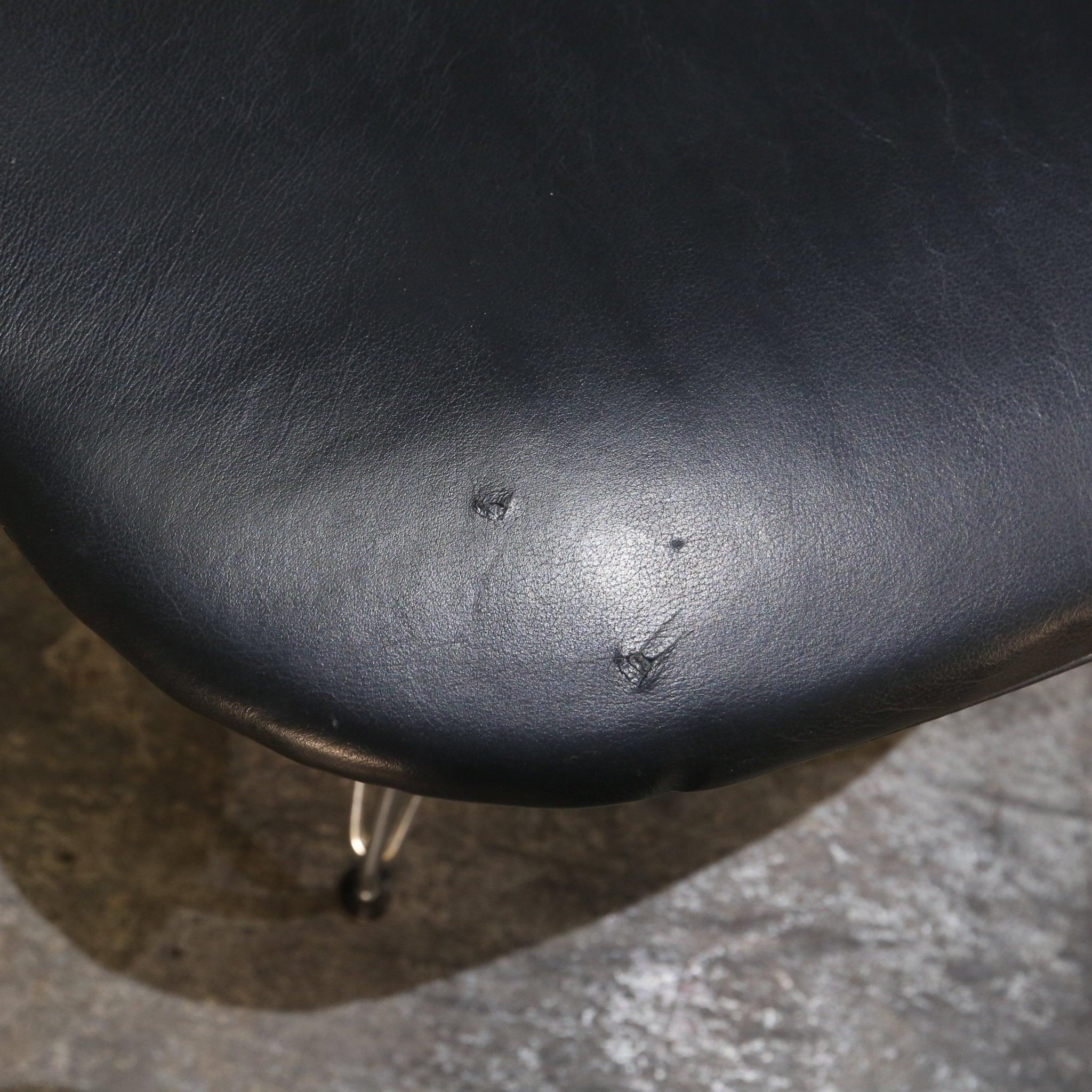 Vitra DKR2 Wire Chair by Charles & Ray Eames 3
