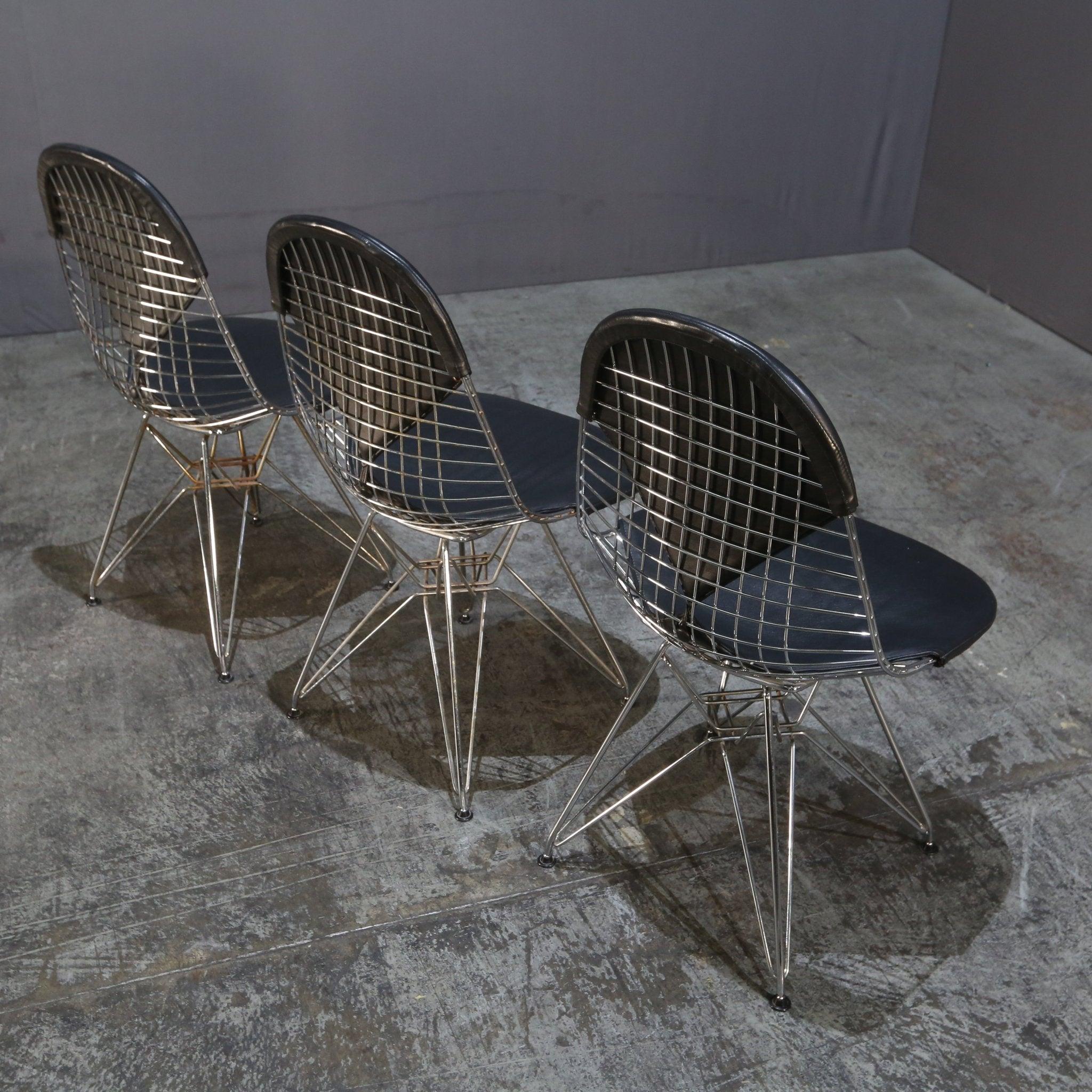 Mid-Century Modern Vitra DKR2 Wire Chair by Charles & Ray Eames