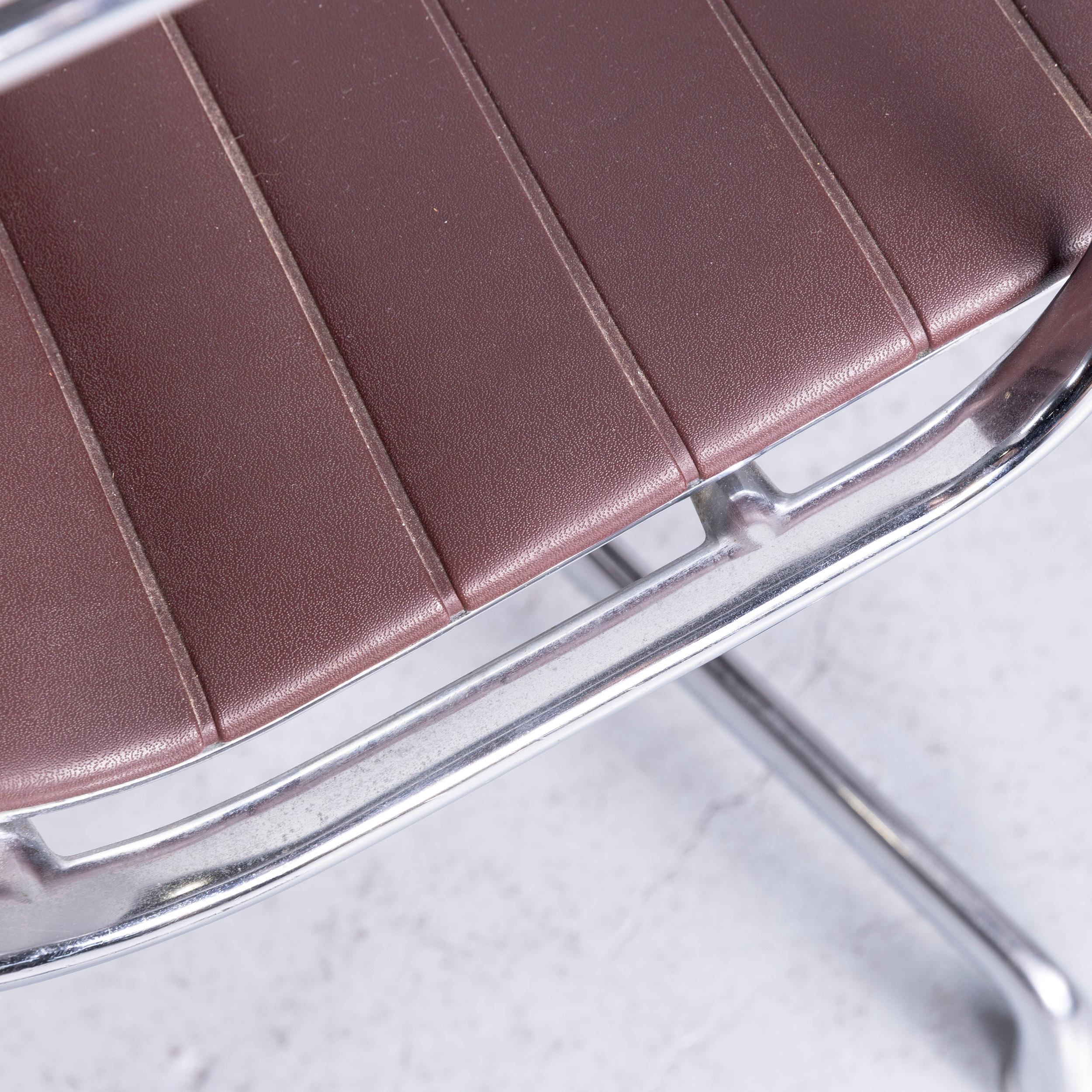 Vitra EA 108 Designer Leather Chair Brown Chrome In Good Condition For Sale In Cologne, DE