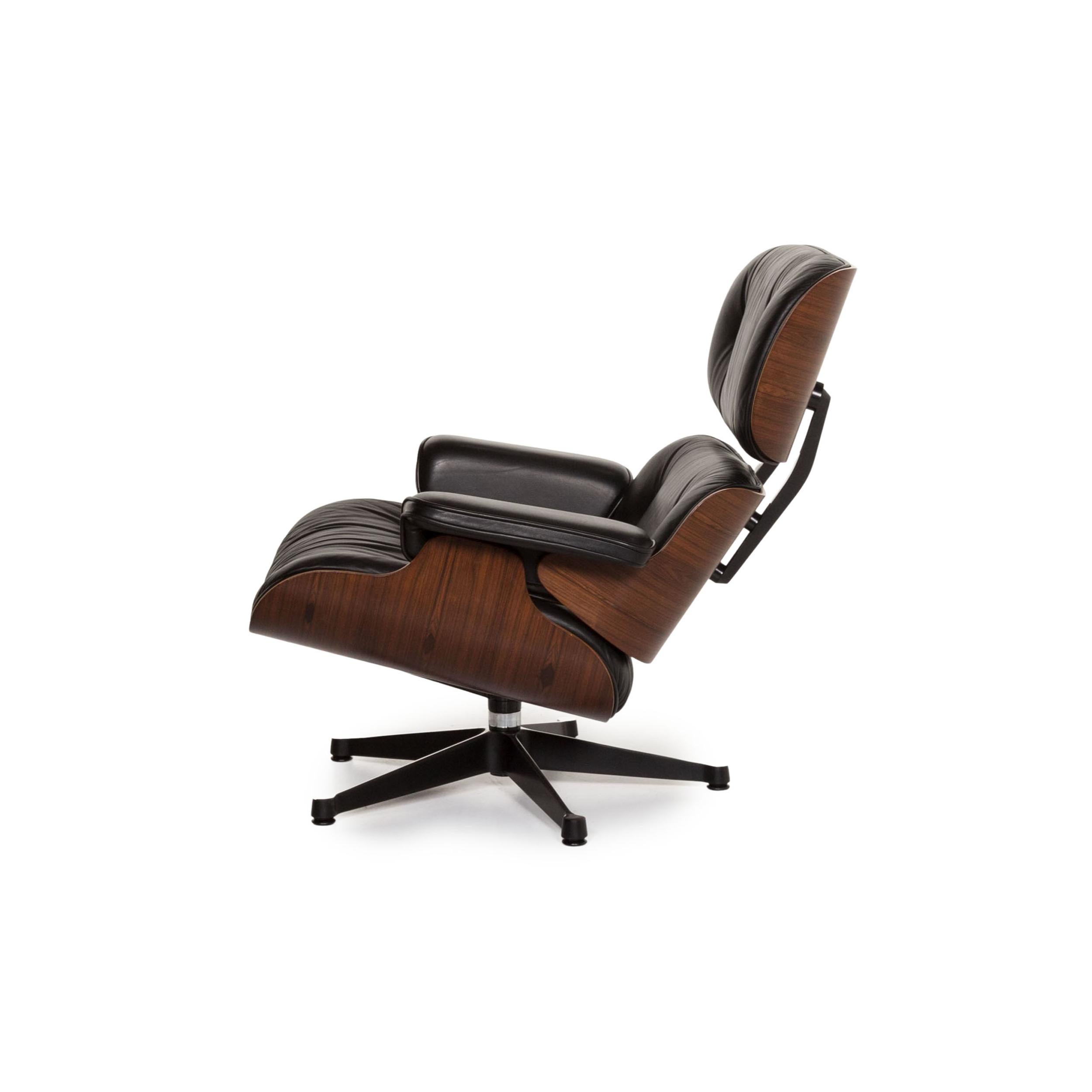 Vitra Eames Lounge Chair Leather Armchair Black 3