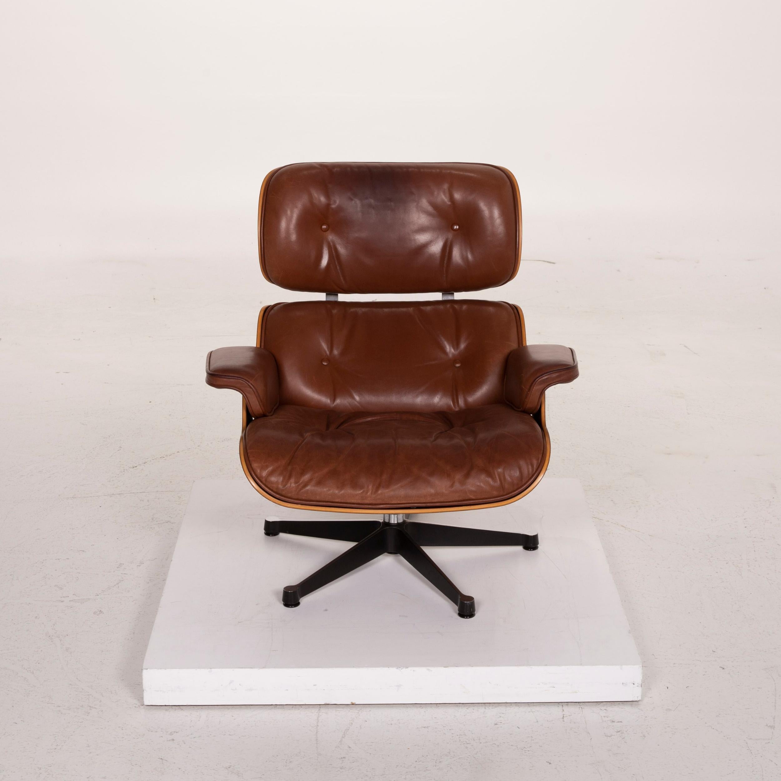 Contemporary Vitra Eames Lounge Chair Leather Armchair Cognac