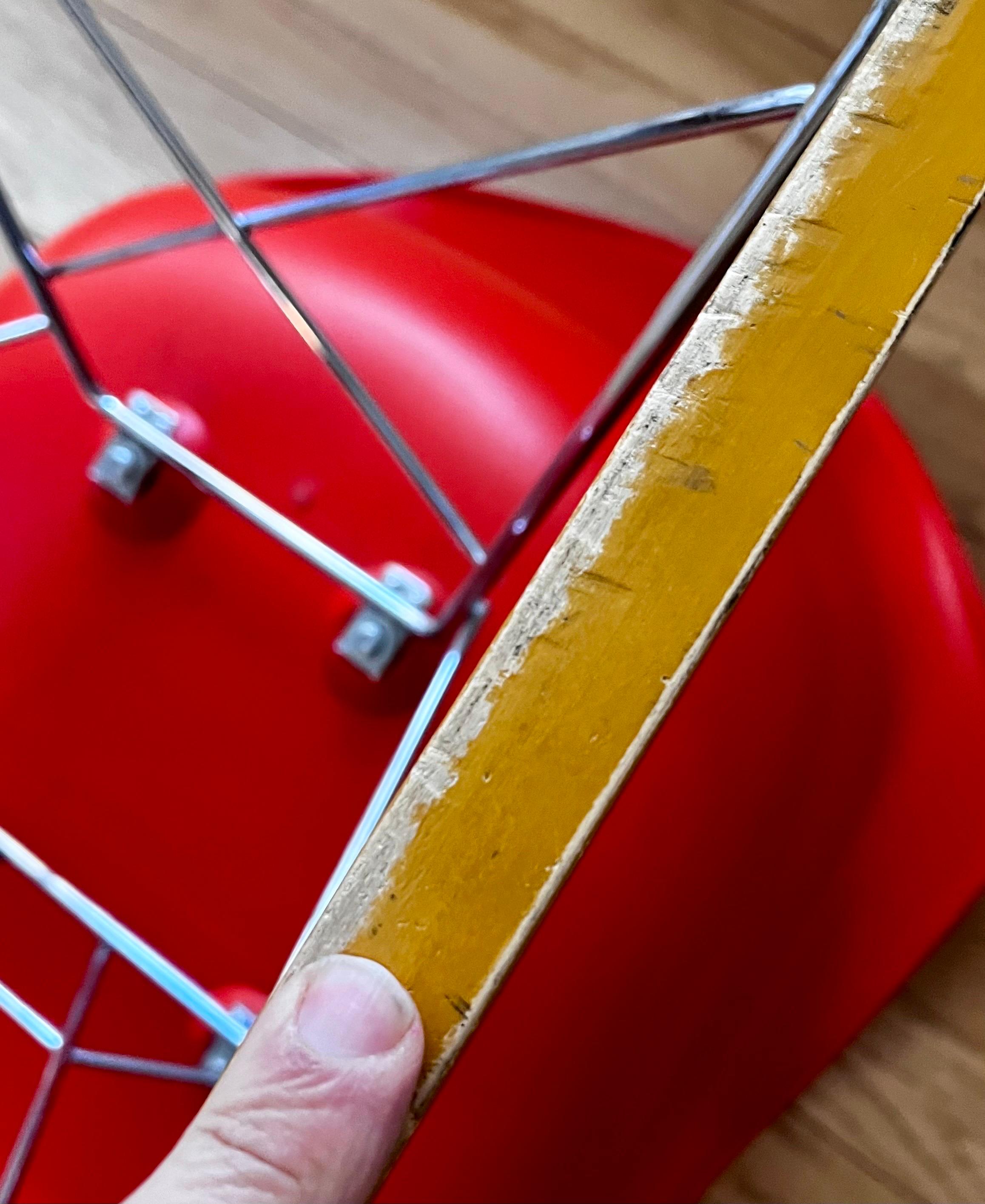 Sedia a dondolo in plastica Vitra Eames RE RAR di Charles and Ray Eames in vendita 7