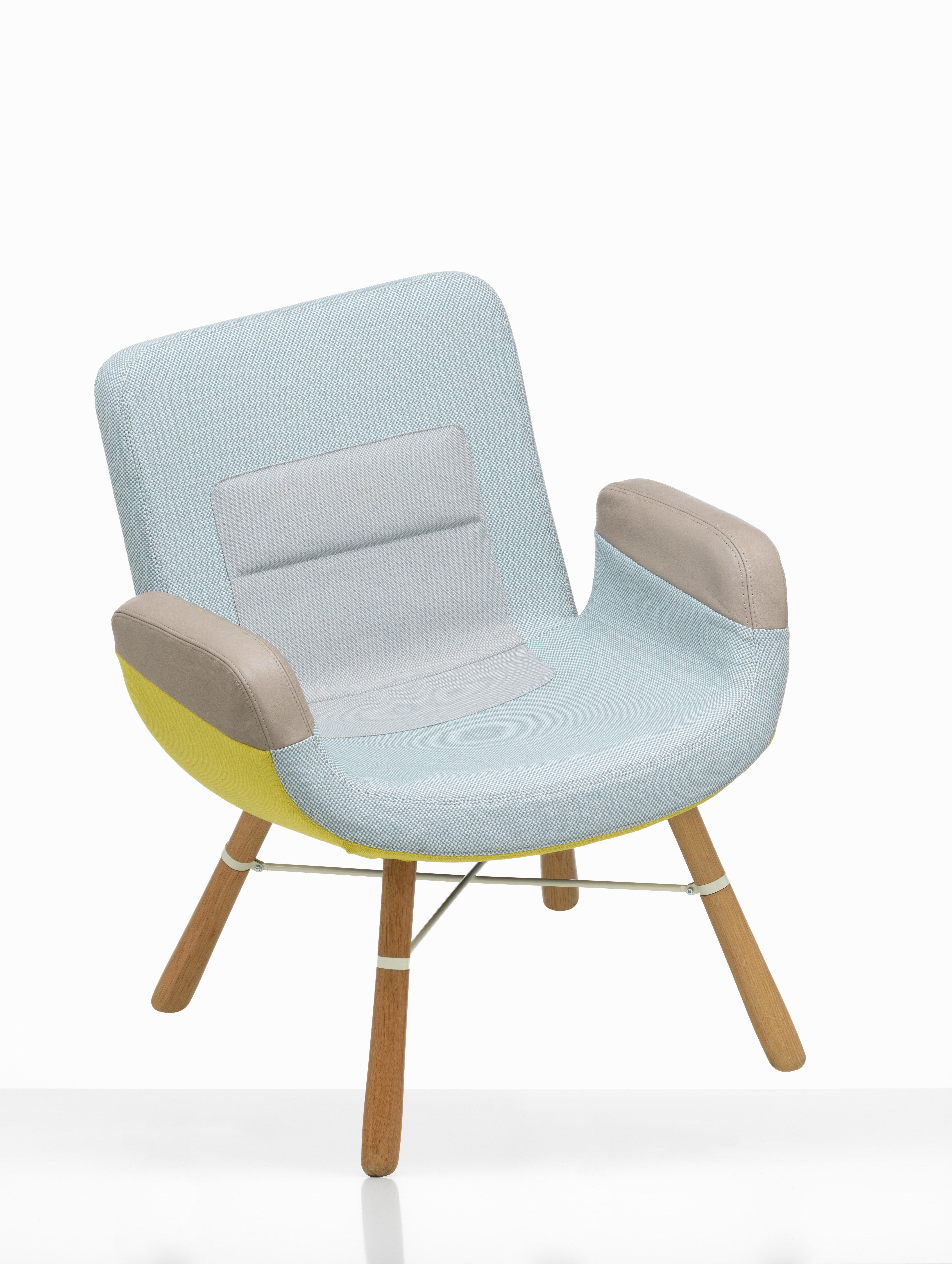 Swiss Vitra East River Chair in Light Combo Fabric with Oak Legs by Hella Jongerius For Sale