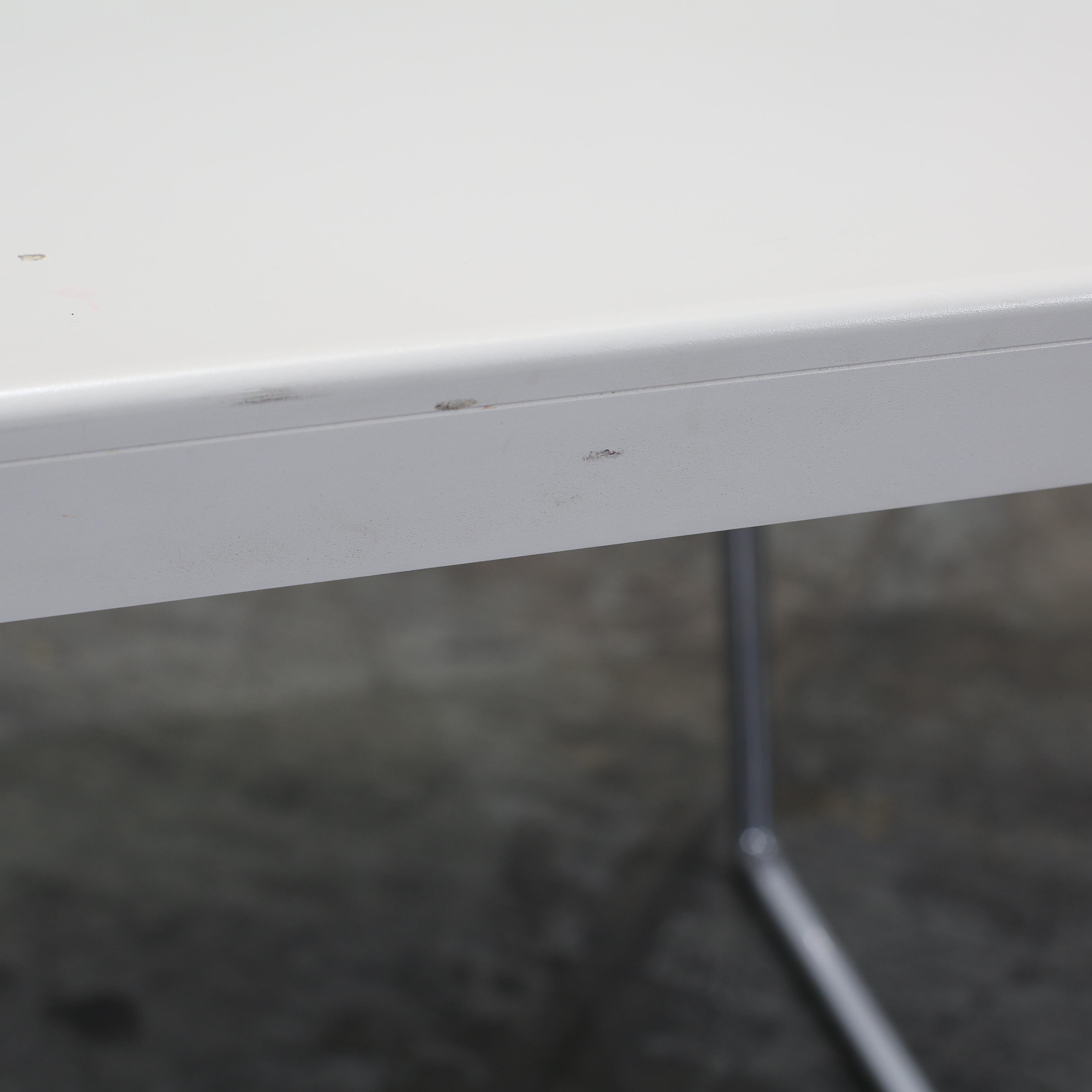 Table de salle à manger extensible Vitra par Antonio Citterio Bon état - En vente à Basildon, London