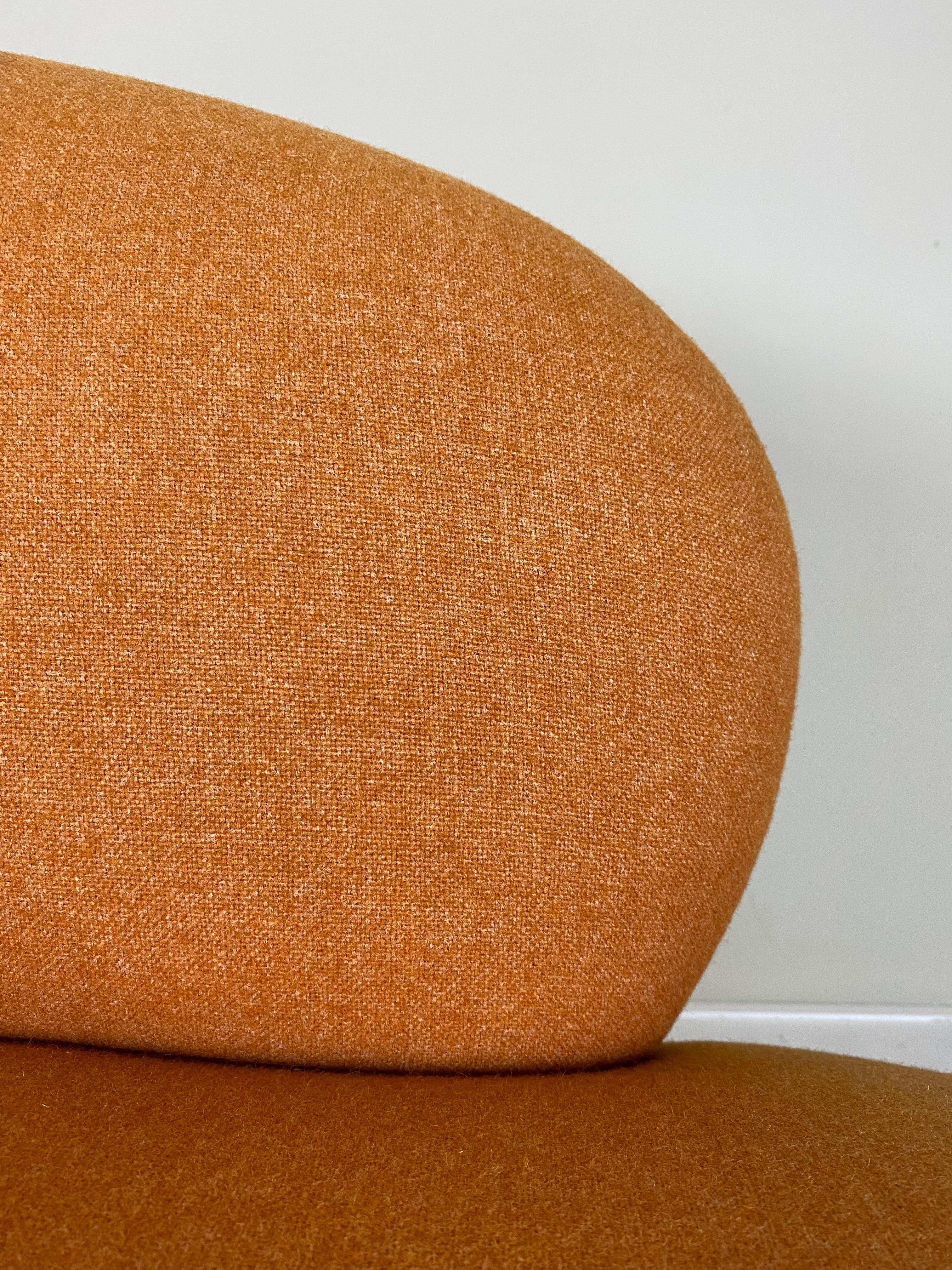 Vitra Freeform Sofa + Ottoman '2007' by Isamu Noguchi In Good Condition In CULEMBORG, GE