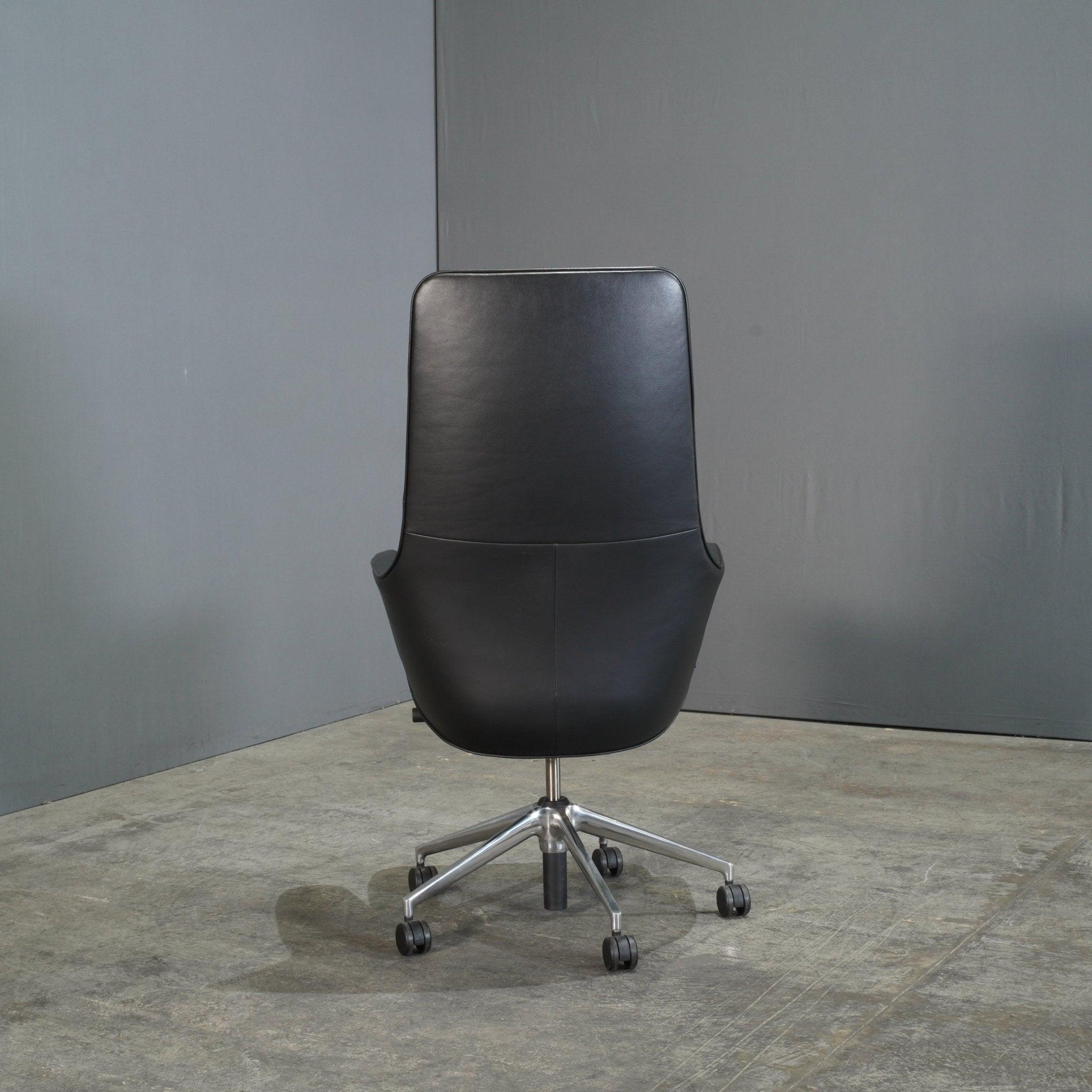 Contemporary Vitra Grand Executive Highback Chair by Antonio Citterio