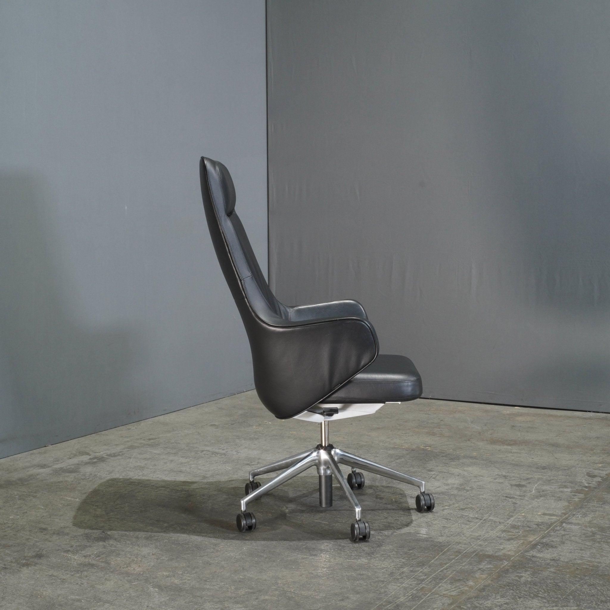 Vitra Grand Executive Highback Chair by Antonio Citterio 1