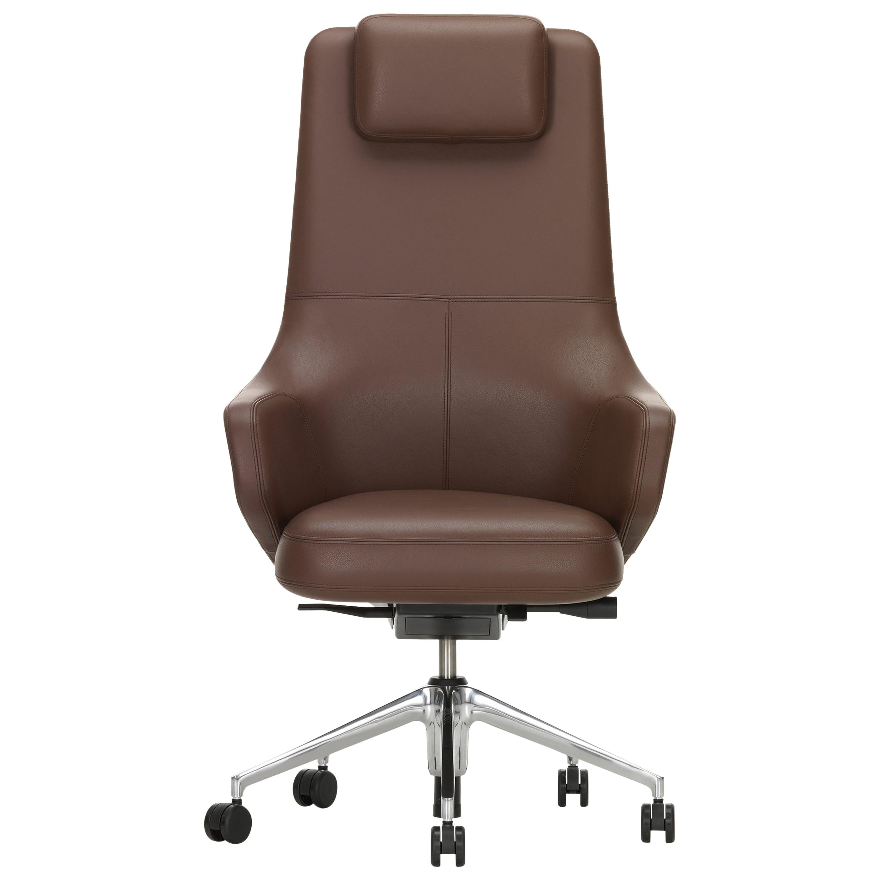 Chaise Vitra Grand Executive à haut dossier en cuir marron d
Antonio Citterio en vente
